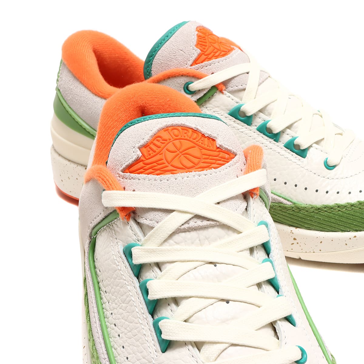 JORDAN BRAND WMNS AIR JORDAN 2 RETRO LOW SP SAIL/SAFETY ORANGE