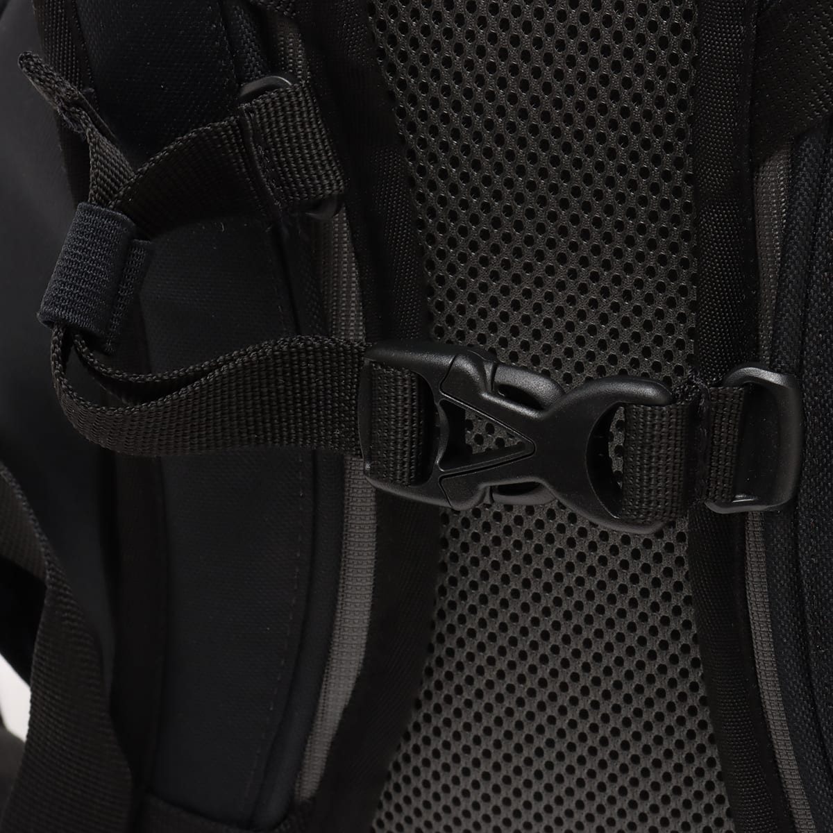 NIKE NK AIR BKPK BLACK/IRON GREY/WHITEの画像