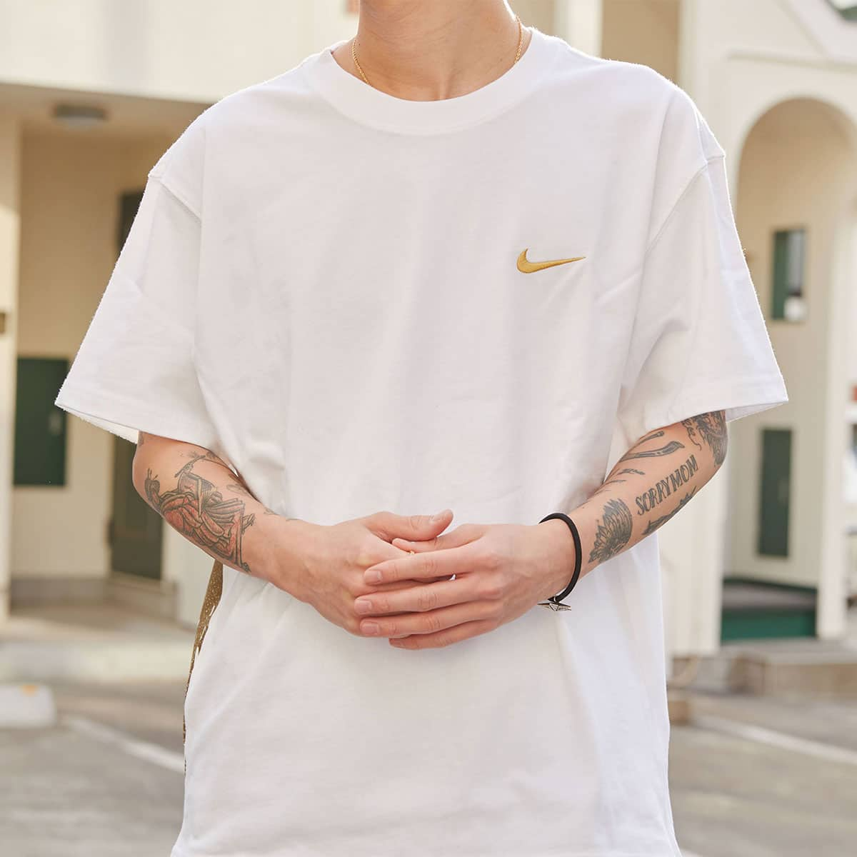 NIKE AS M NSW TEE AMD APLA WHITE 22SP-I