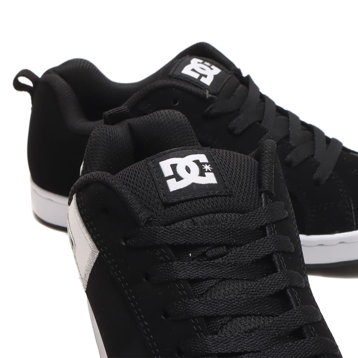 DC SHOES Ws COURT GRAFFIK BLACK/WHITE STENCIL 23SS-I