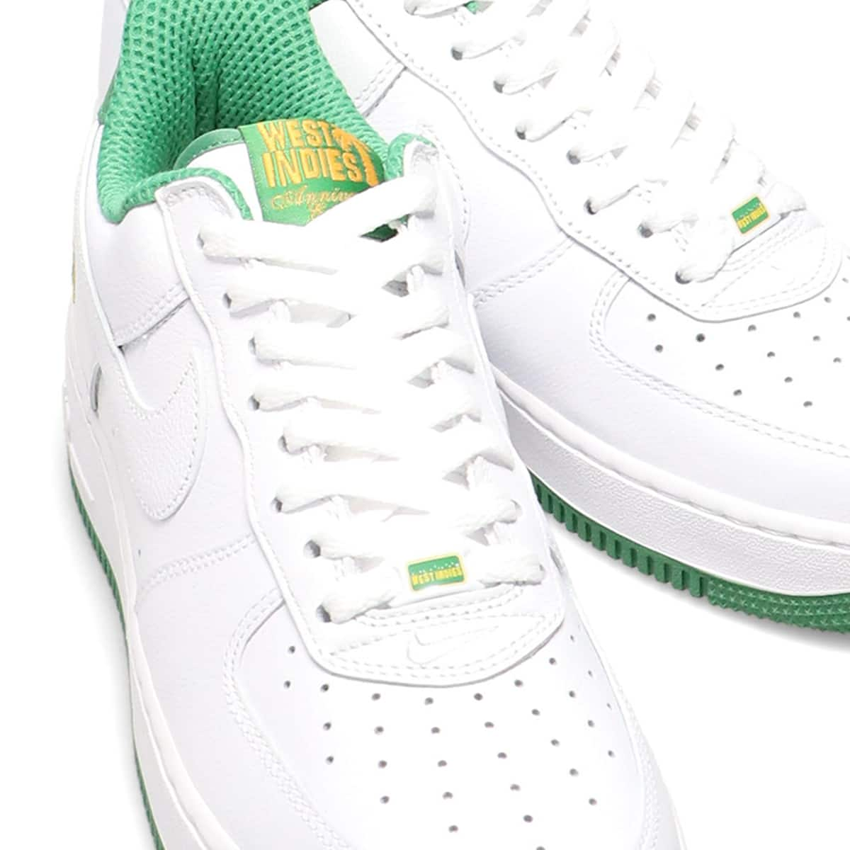 NIKE AIR FORCE 1 LOW RETRO QS WHITE/WHITE-CLASSIC GREEN 22FA-I