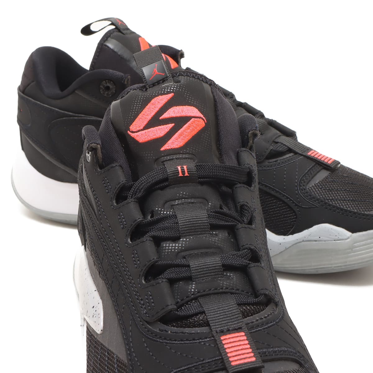 JORDAN BRAND JORDAN LUKA 2 PF BLACK/BRIGHT CRIMSON-WOLF GREY-WHITEの画像