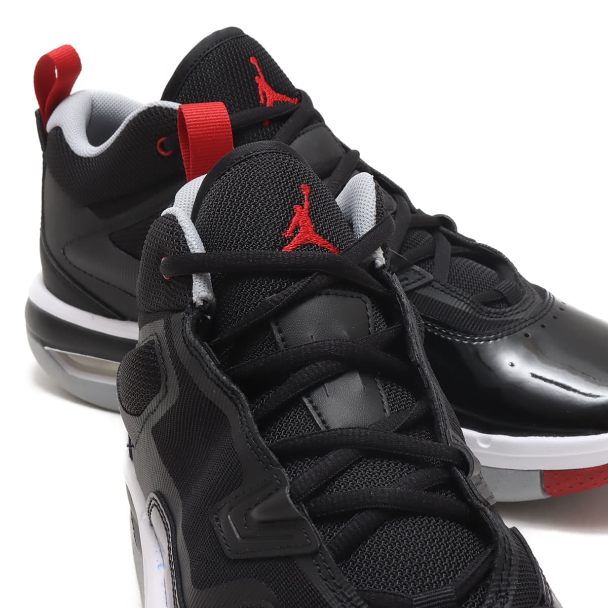 JORDAN BRAND JORDAN STAY LOYAL 3 BLACK/VARSITY RED-WHITE-WOLF GREY