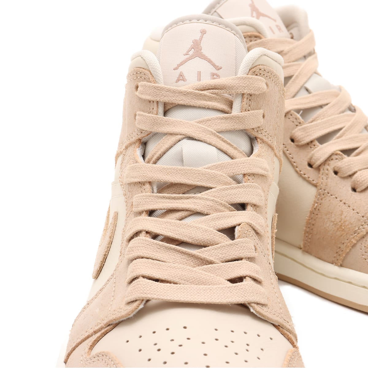 JORDAN BRAND WMNS AIR JORDAN 1 MID SE LEGEND LT BROWN/LEGEND MD BROWN-SAIL の画像