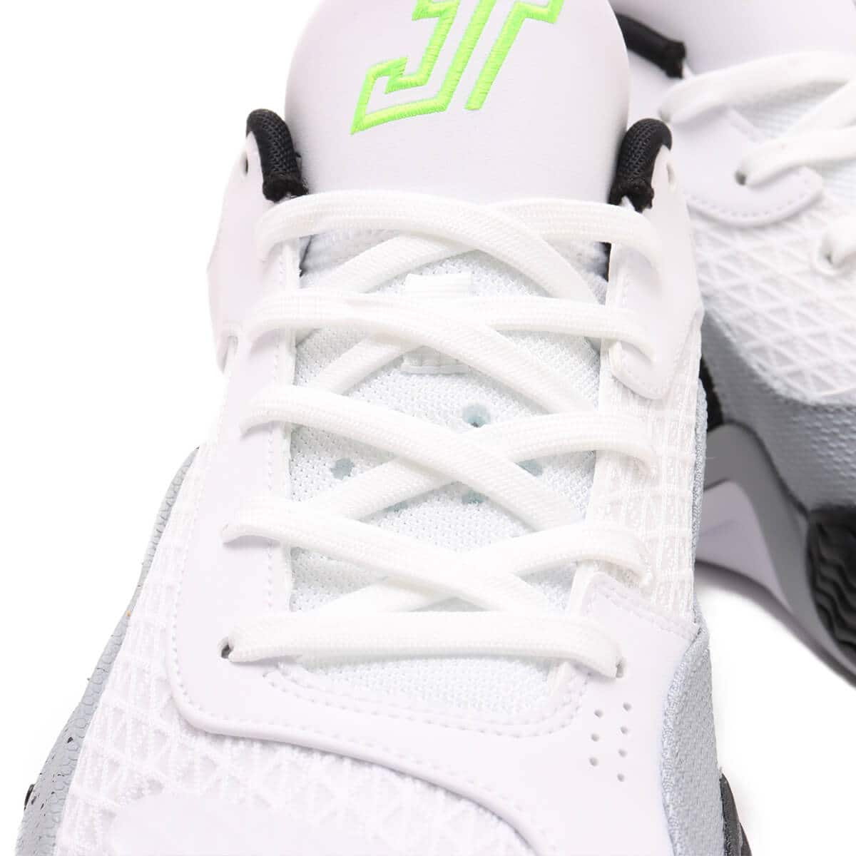 JORDAN BRAND JORDAN TATUM 2 PF WHITE/ELECTRIC GREEN-BLACK-WOLF GREY の画像