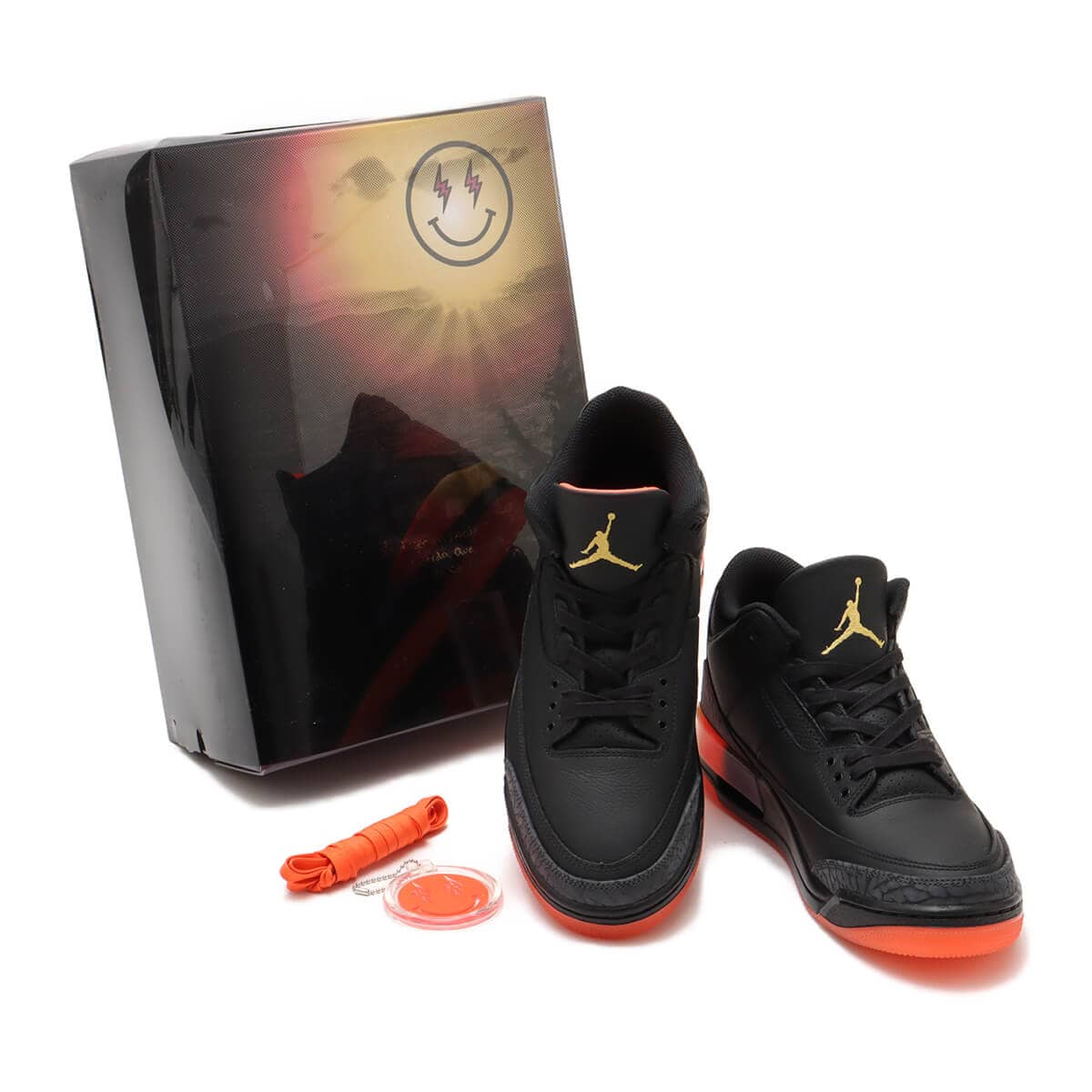 JORDAN BRAND AIR JORDAN 3 RETRO SP BLACK/SOLAR FLARE-TOTAL CRIMSON-ABYSS の画像