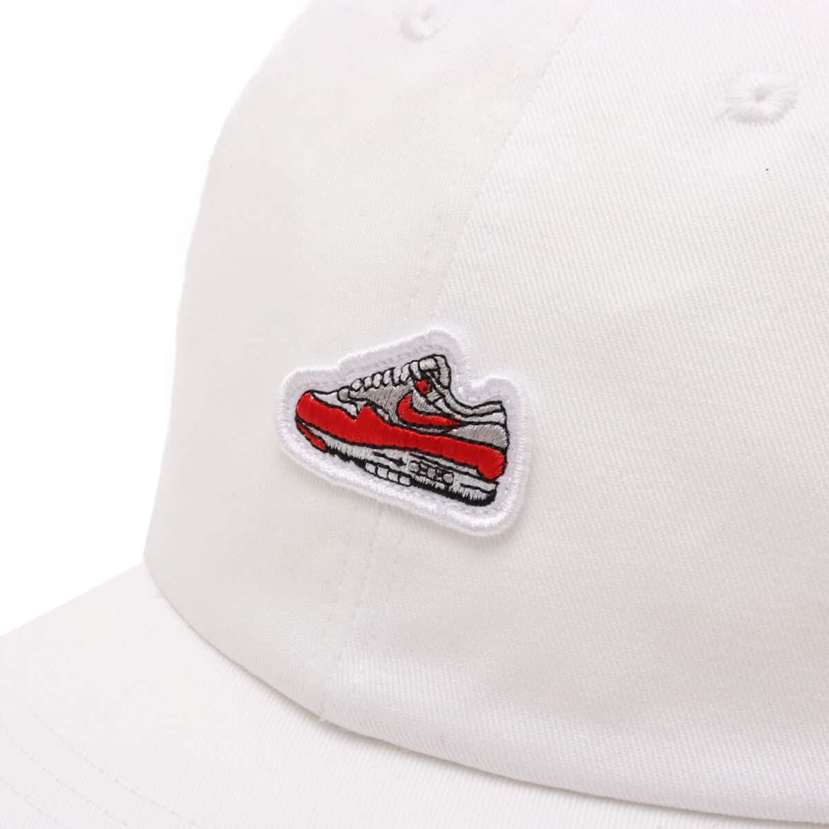 NIKE U NK CLUB CAP U CB ARMX PTCH L WHITEの画像