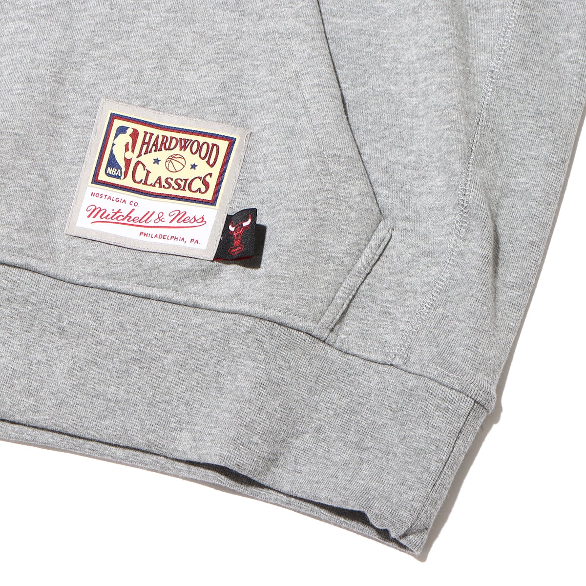 Mitchell & Ness Camo Hoody Bulls GRAY 22FW-Iの画像