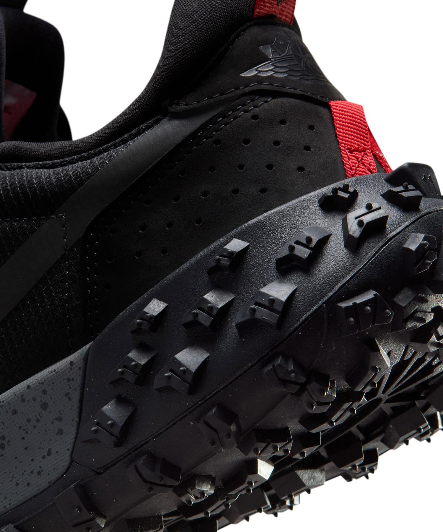 JORDAN BRAND AIR JORDAN 1 ELEMENT LOW A/T BLACK/BLACK-IRON GREY-DK SMOKE GREYの画像