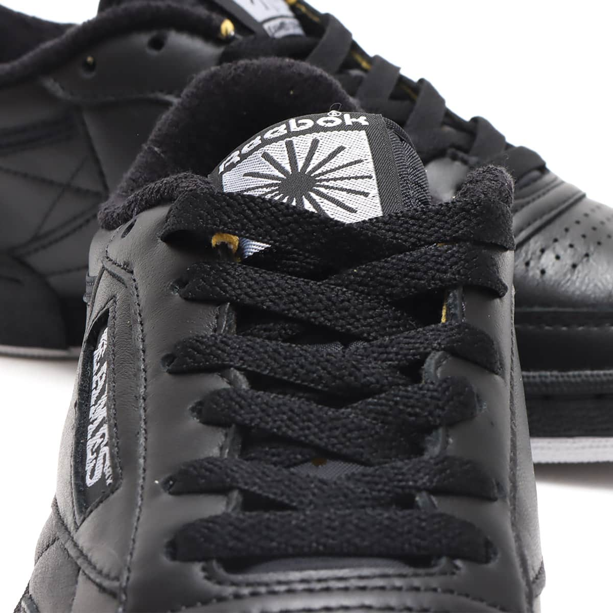 Reebok EAMES CLUB C 85 CORE BLACK/CORE BLACK/COLD GRAY 21FW-S|atmos（アトモス）  公式オンラインストア