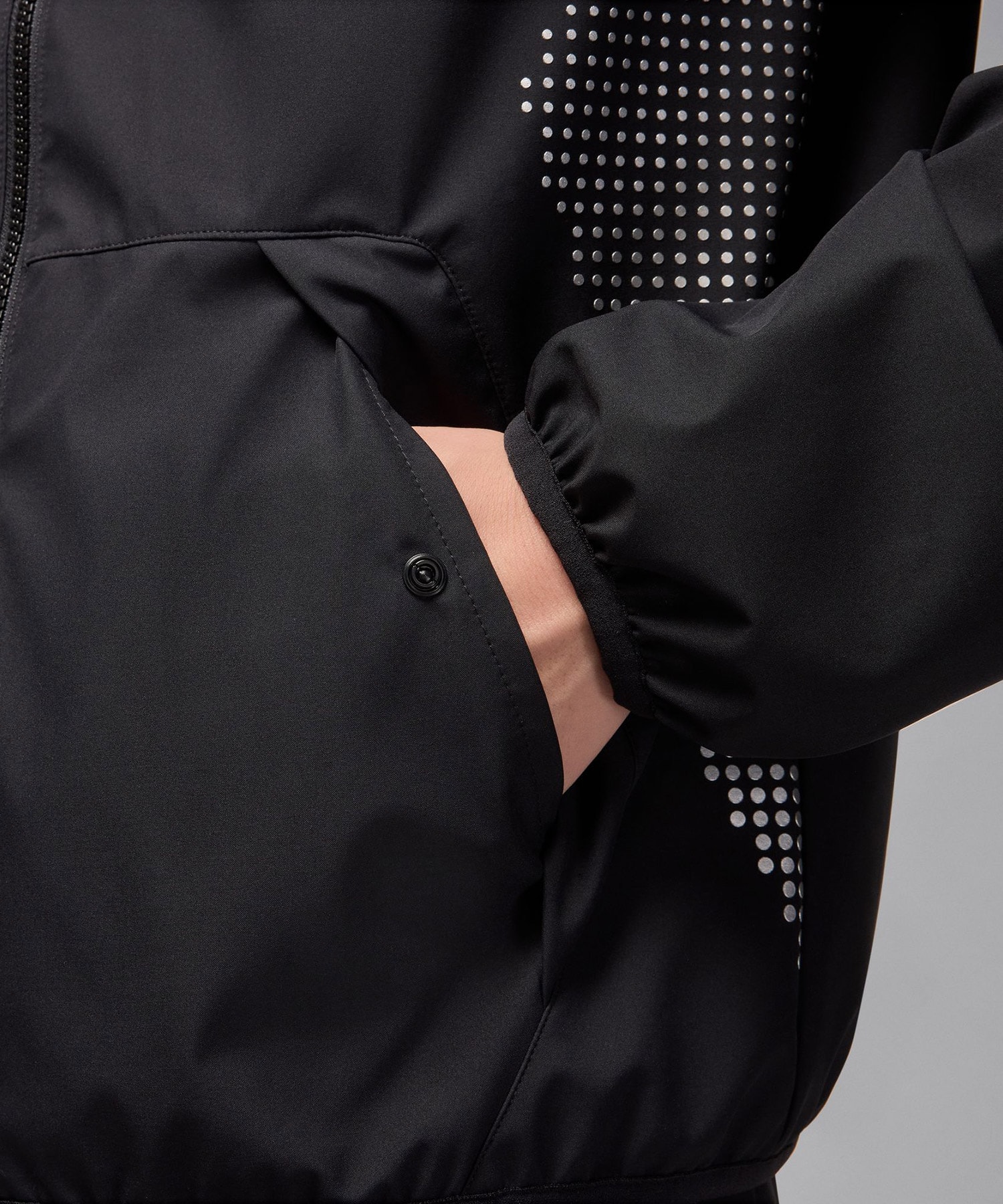 JORDAN BRAND M J SPRT JAM WARM UP JACKET BLACK/METALLIC SILVERの画像