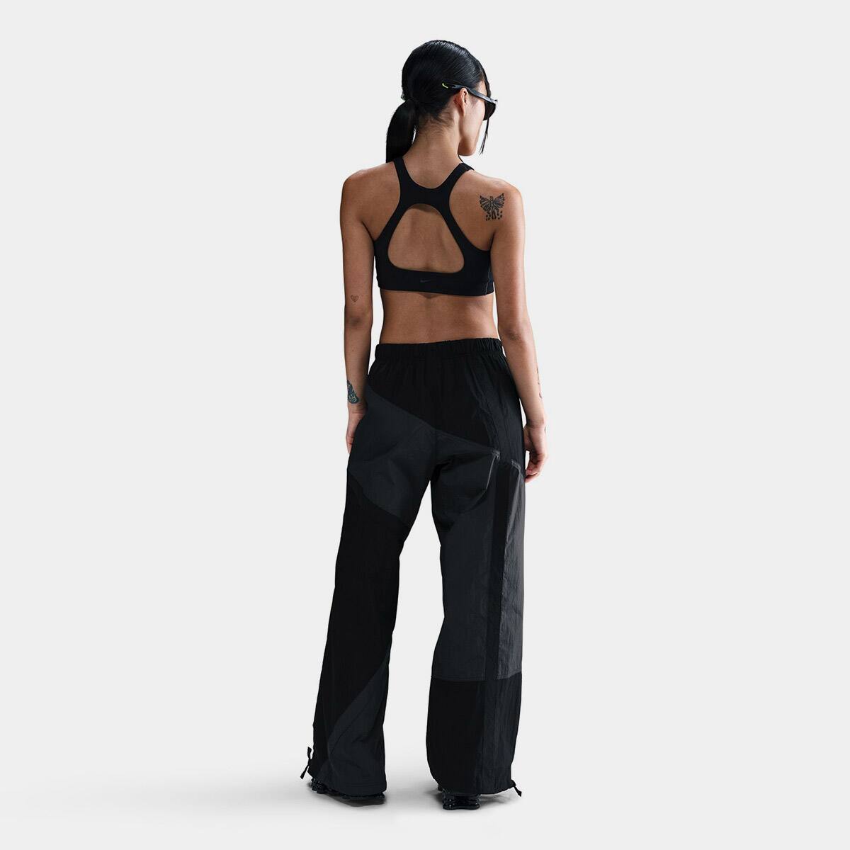 NIKE AS W NSW STREET WVN OH PANT ANTHRACITE/BLACK/BLACK/BLACKの画像