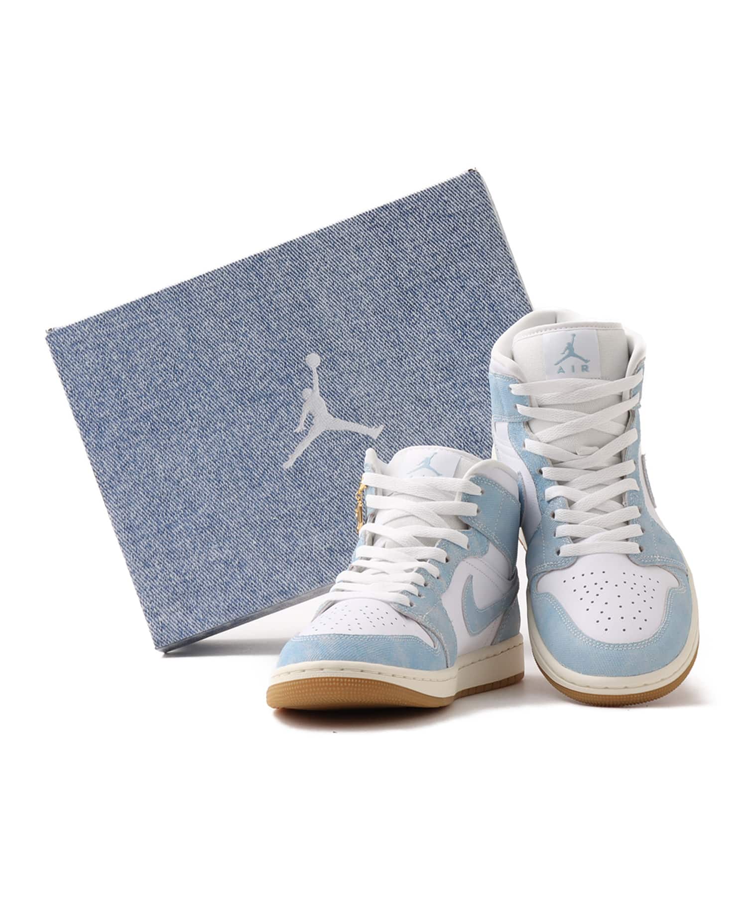 JORDAN BRAND WMNS AIR JORDAN 1 MID SE WHITE/WORN BLUE-SAIL-GUM LIGHT BROWNの画像