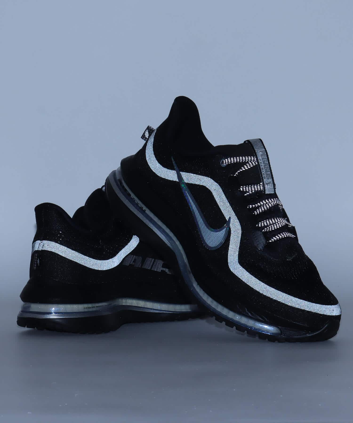 NIKE W PEGASUS PREMIUM BLACK/BLACK-METALLIC SILVERの画像