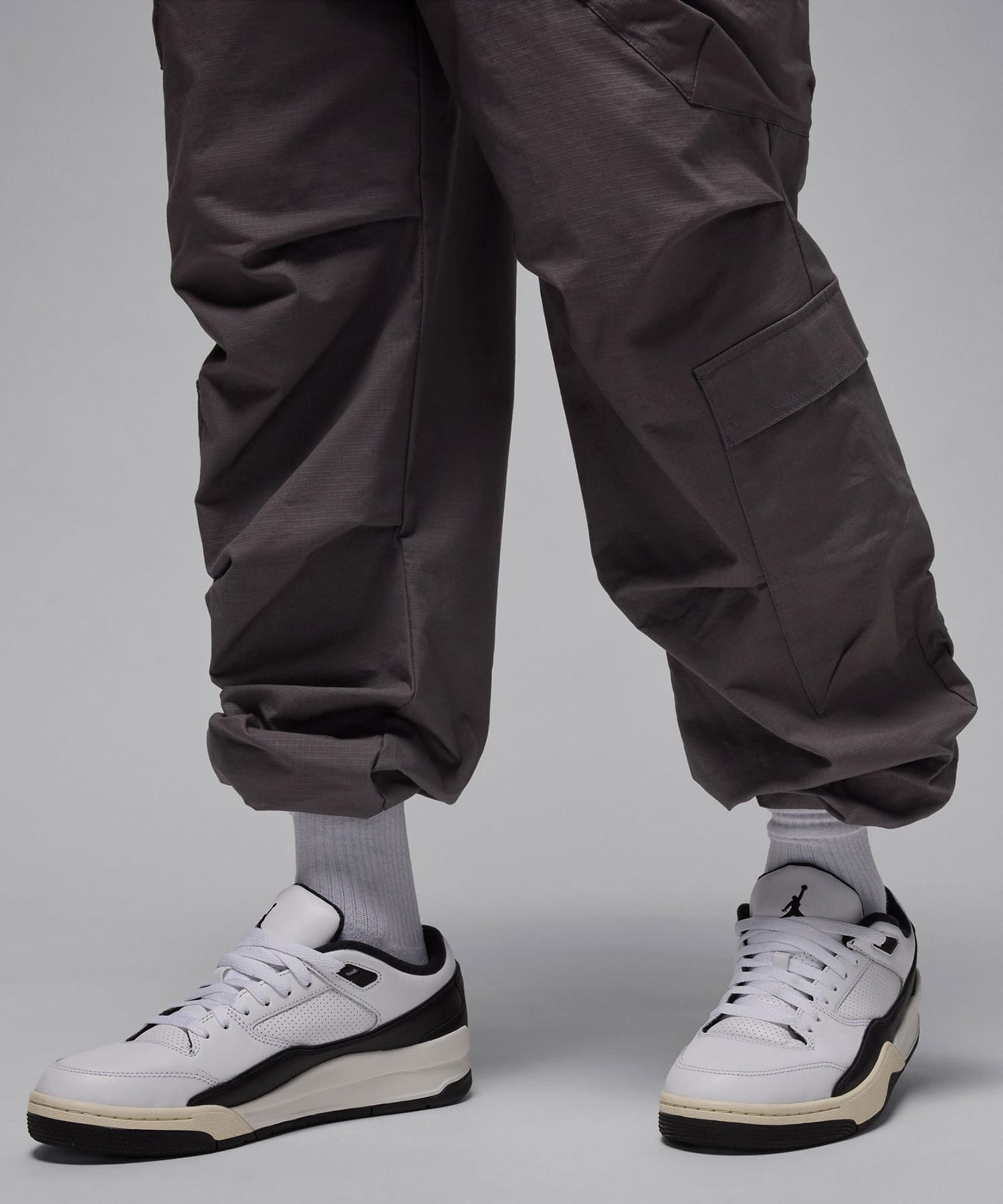 JORDAN BRAND M J FLT UTILITY PANT IRON GREYの画像