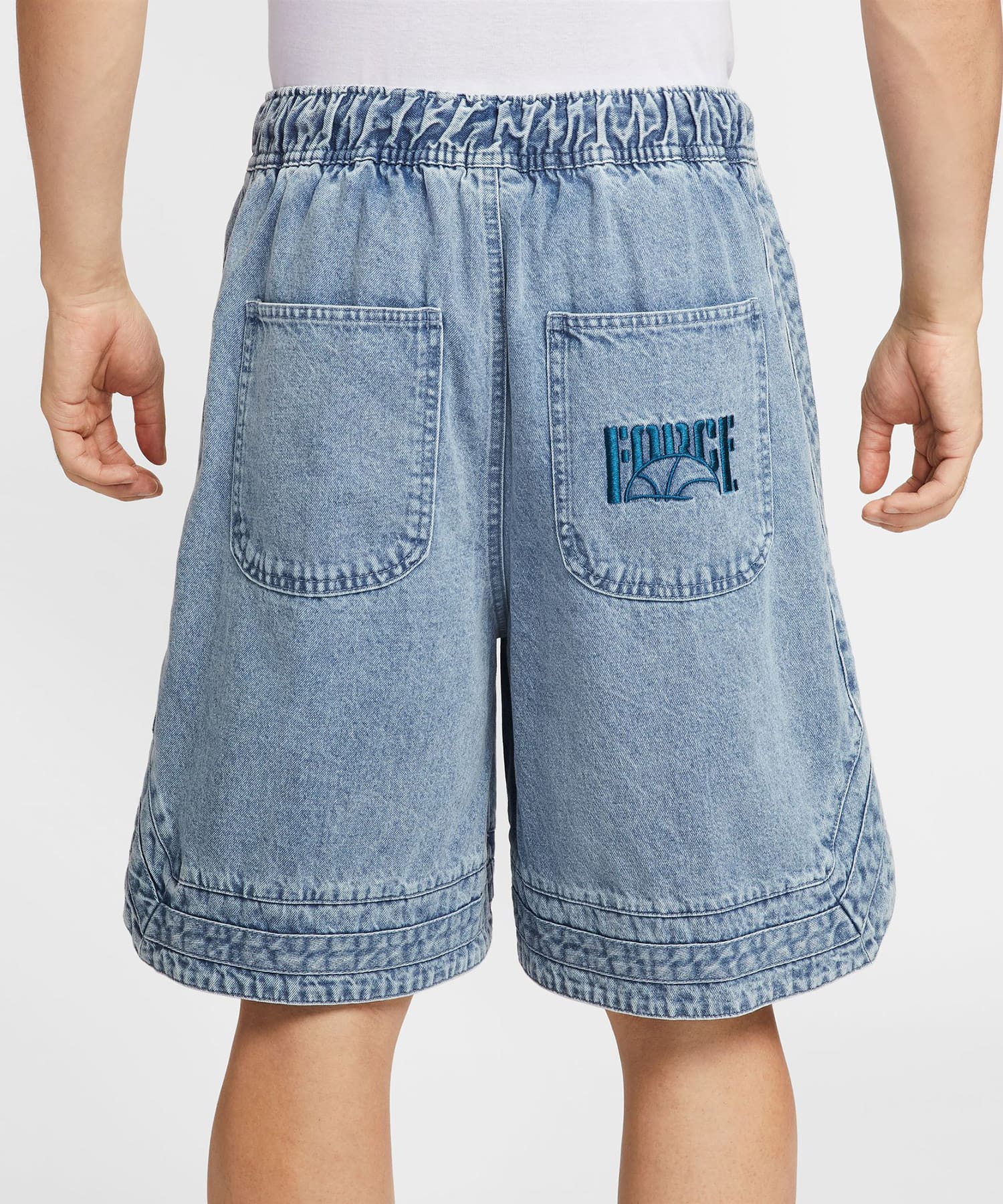 NIKE AS M NK DENIM 10IN SHORT NAOS BLUE GREY/PALE IVORYの画像