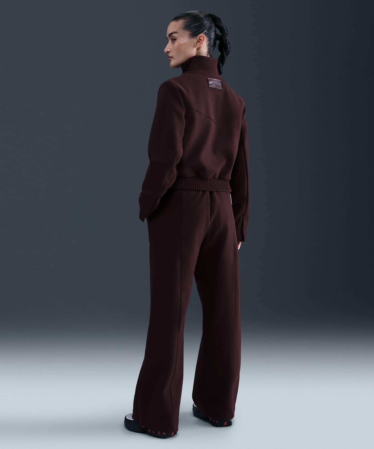 NIKE AS W NSW TAILORED WR JACKE BURGUNDY CRUSH/SAILの画像
