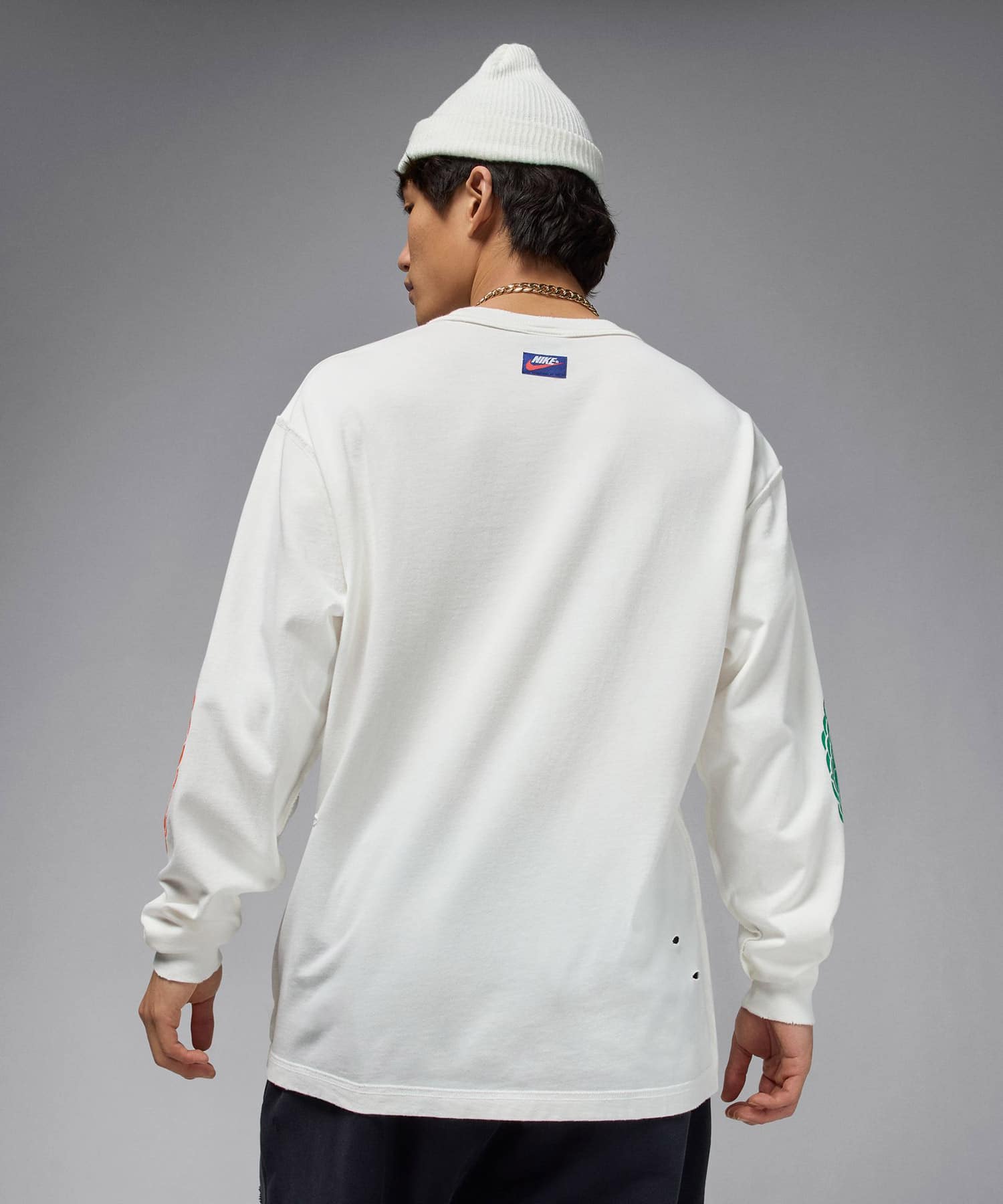 JORDAN BRAND M J RARE AIR WSH 85 LS CREW SAIL/BRILLIANT ORNGEの画像