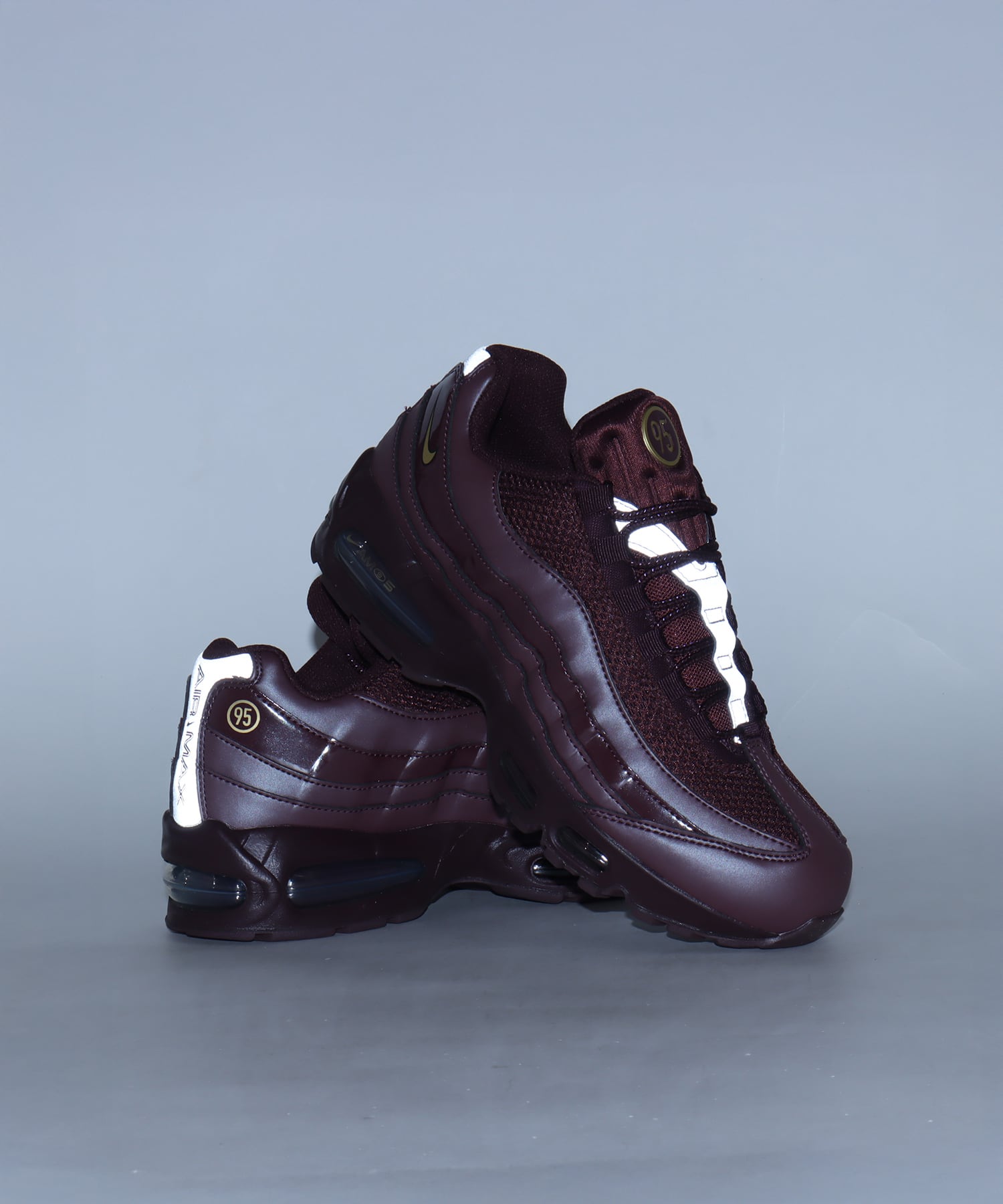 NIKE AIR MAX 95 BIG BUBBLE SE BURGUNDY CRUSH/METALLIC GOLD-BLACKの画像