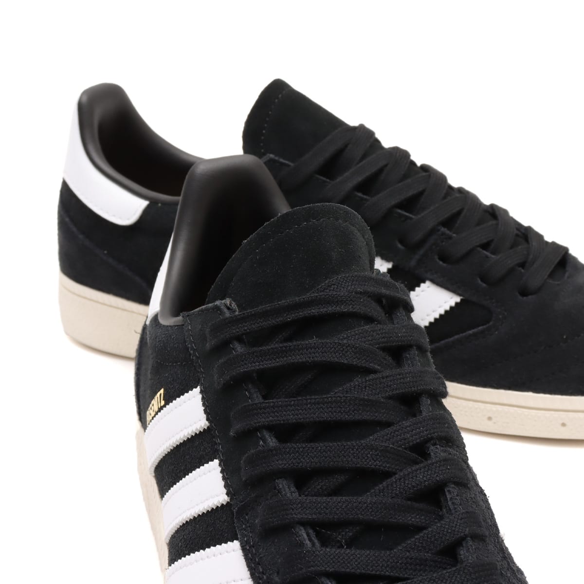 adidas BUSENITZ VINTAGE CBLACK/FTWWHT/CWHITEの画像