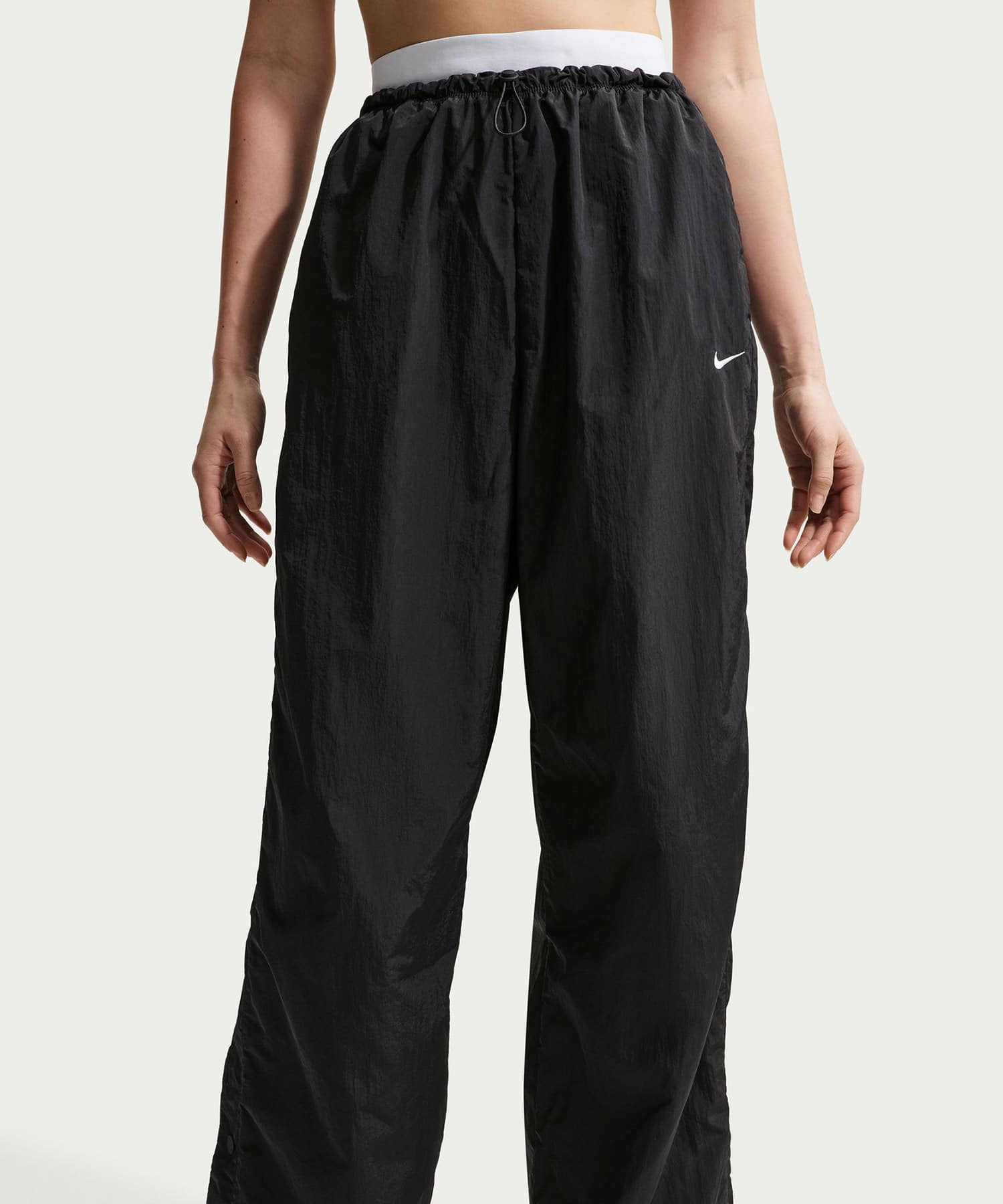 NIKE AS W NSW PARACHUTE HR PANT BLACKの画像