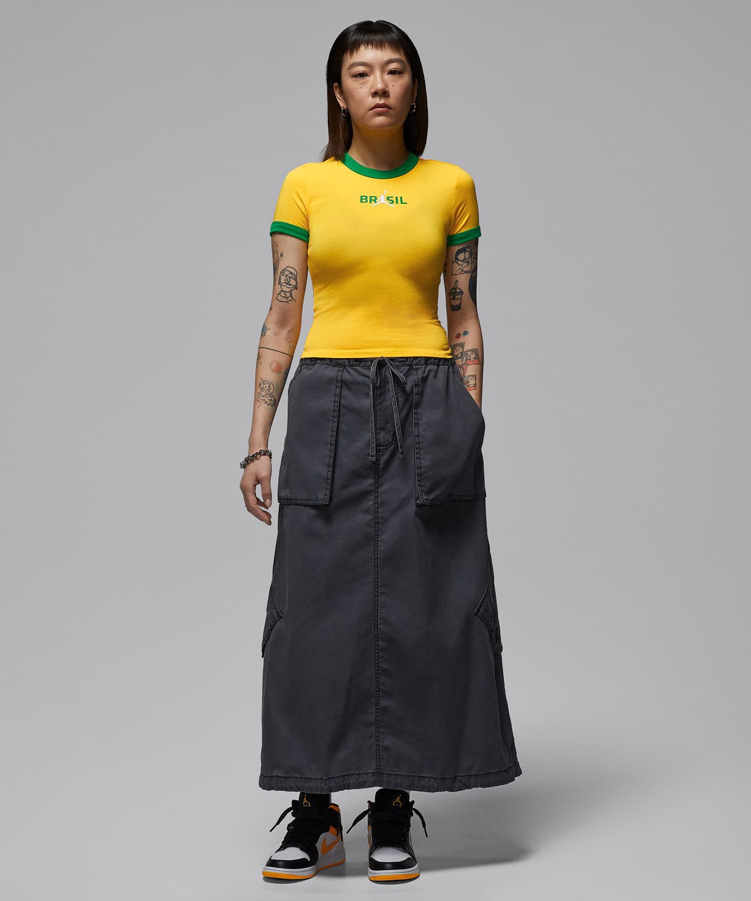 JORDAN BRAND AS W J SS RETRO GFX CREW P6 VARSITY MAIZE/LUCKY GREENの画像