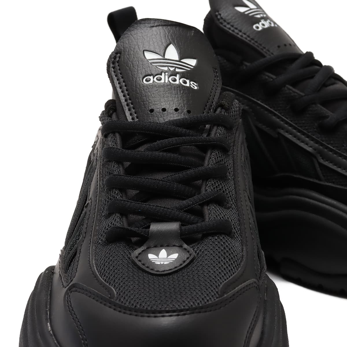 adidas OZGAIA W CBLACK/CBLACK/FTWWHT