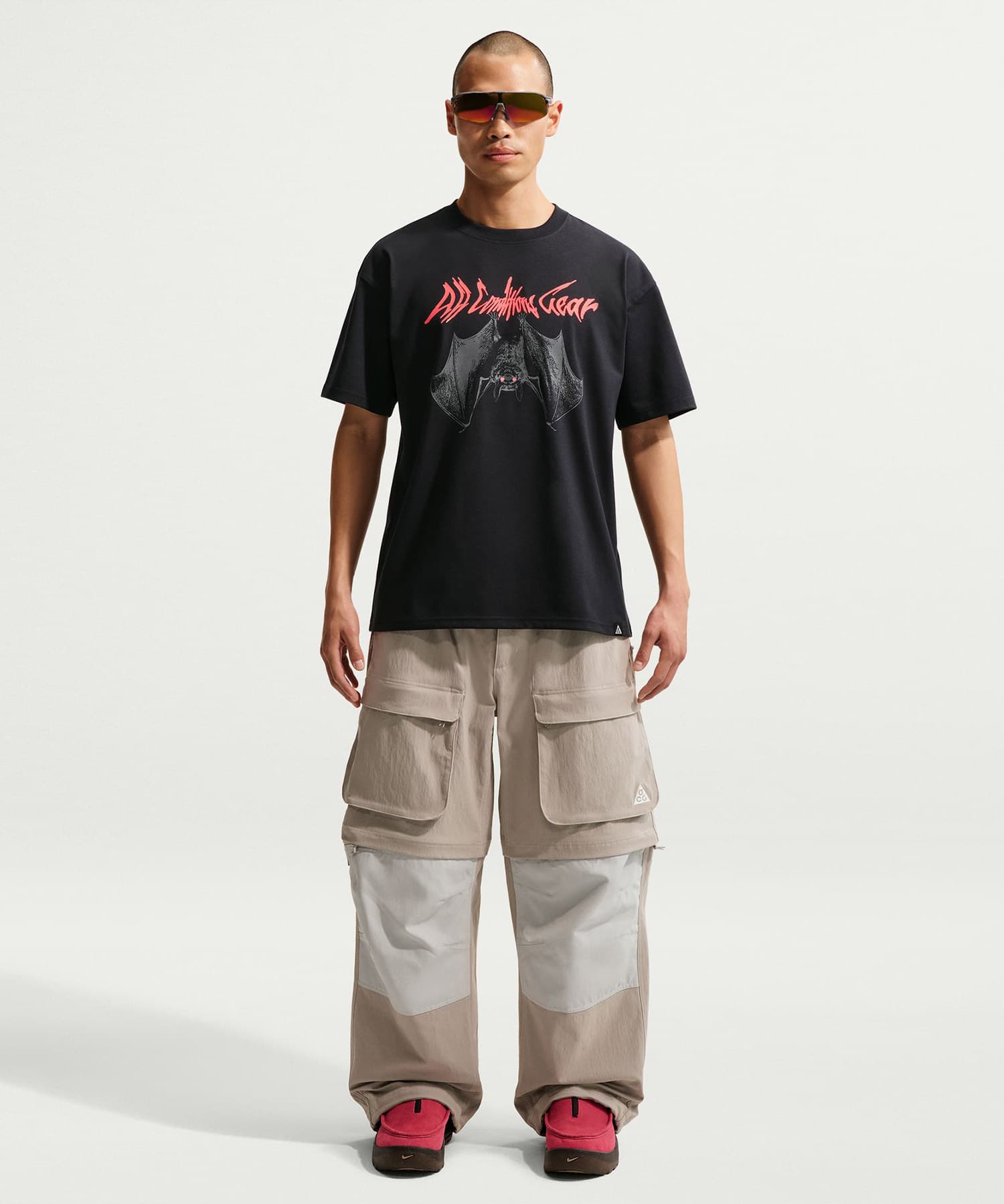 NIKE AS M ACG DF TEE LSE CAMP BATS BLACKの画像