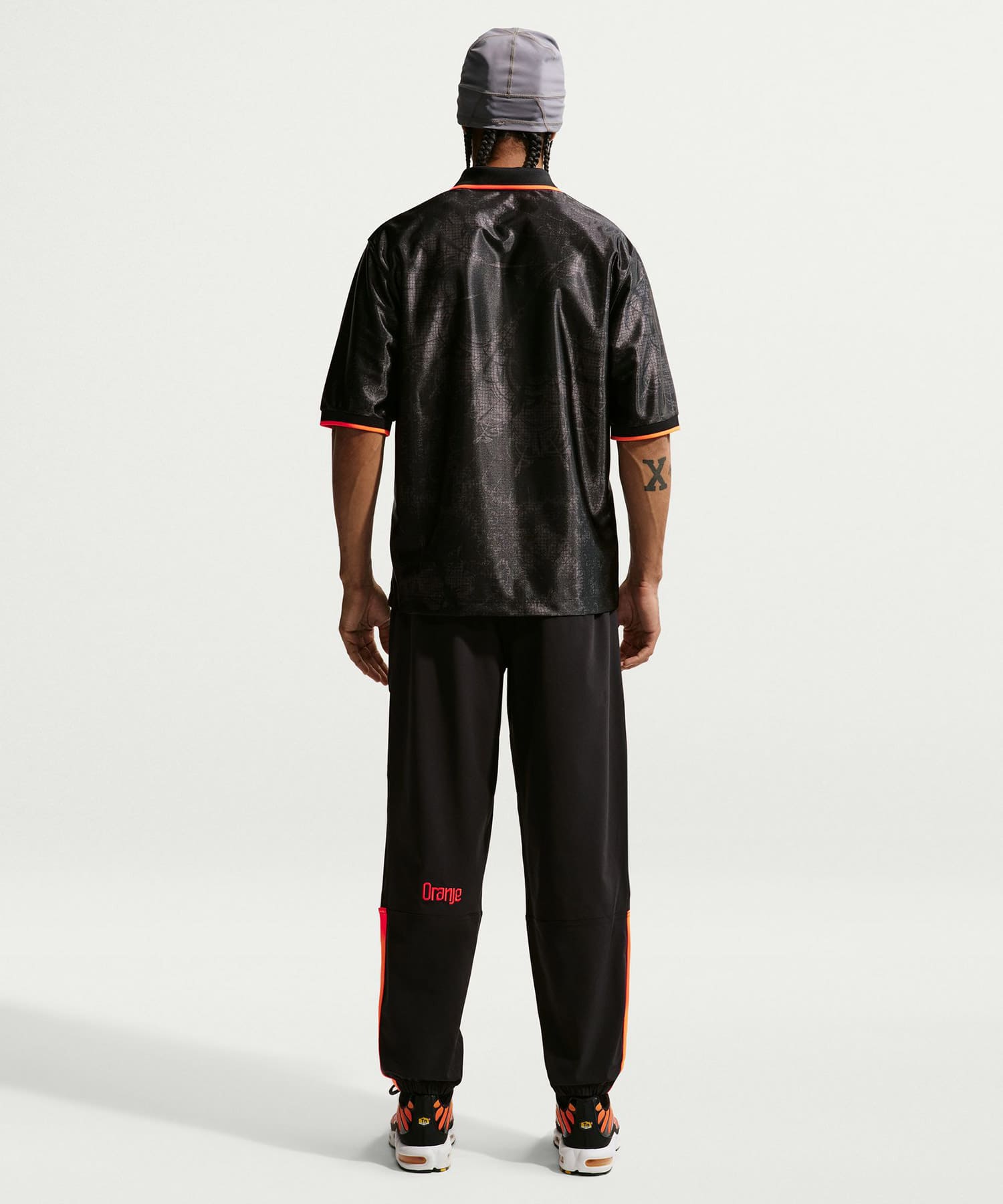 NIKE KNVB M NK DF ENERGY TOP SS BLACK/HYPER CRIMSON/(HYPER CRIMSON) (NO SPONSOR-PLYR)の画像
