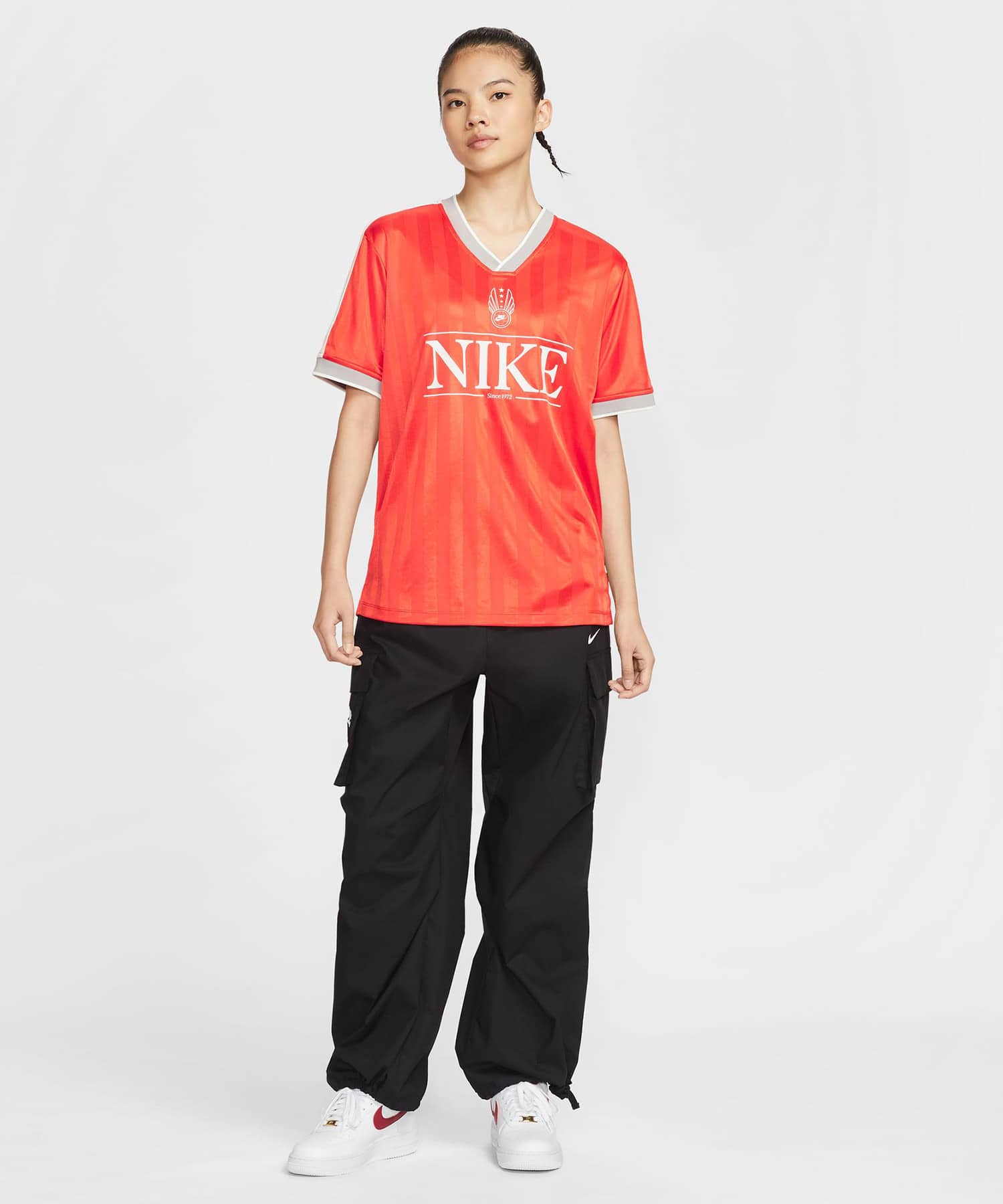 NIKE AS W NSW V NECK JERSEY PICANTE RED/SAIL/MIDNIGHT NAVY/SAILの画像