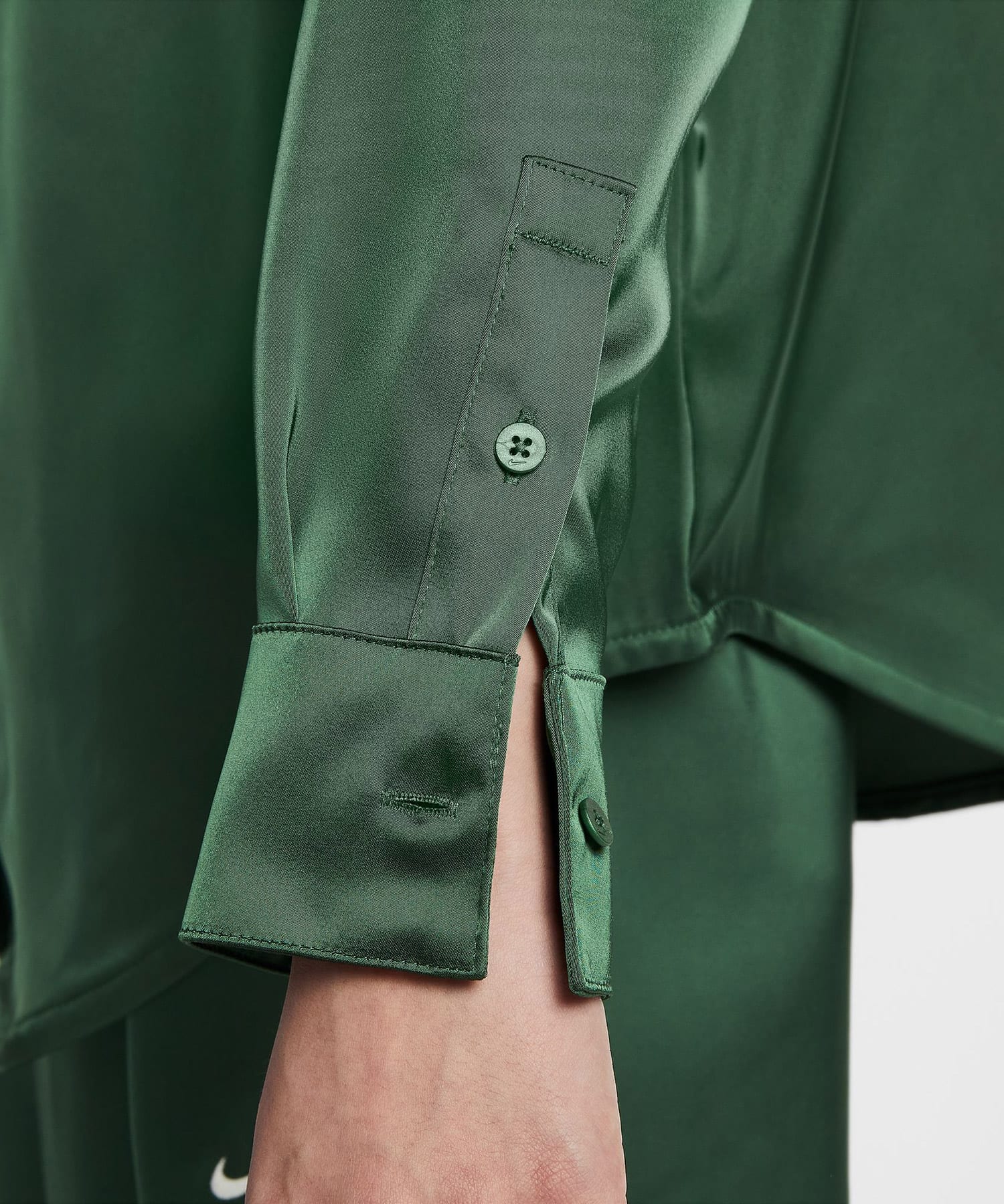 NIKE AS W NSW OFFLN WVN STN LS TOP GREENの画像