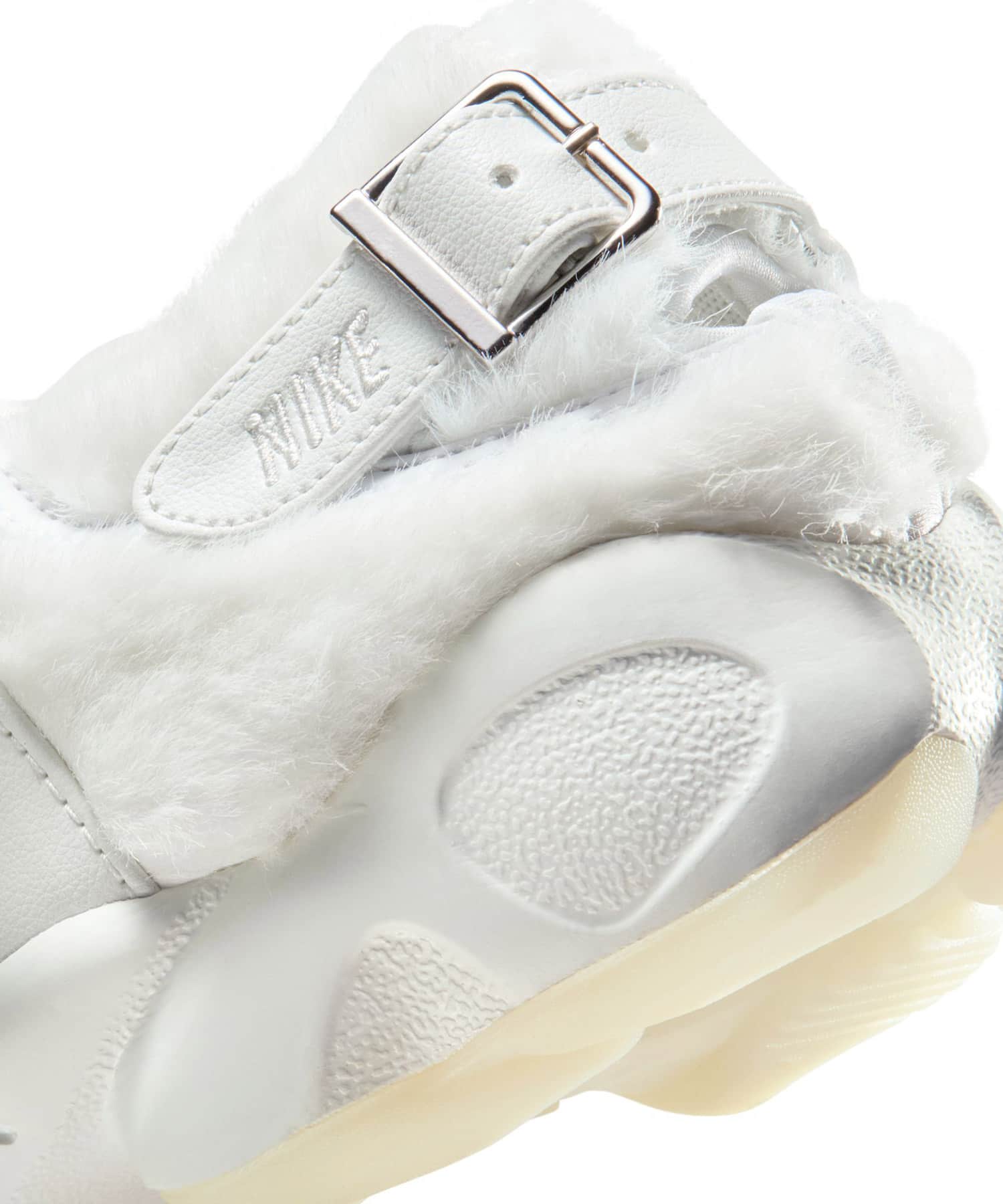 NIKE WMNS AIR RIFT SUMMIT WHITE/SUMMIT WHITE-SUMMIT WHITEの画像