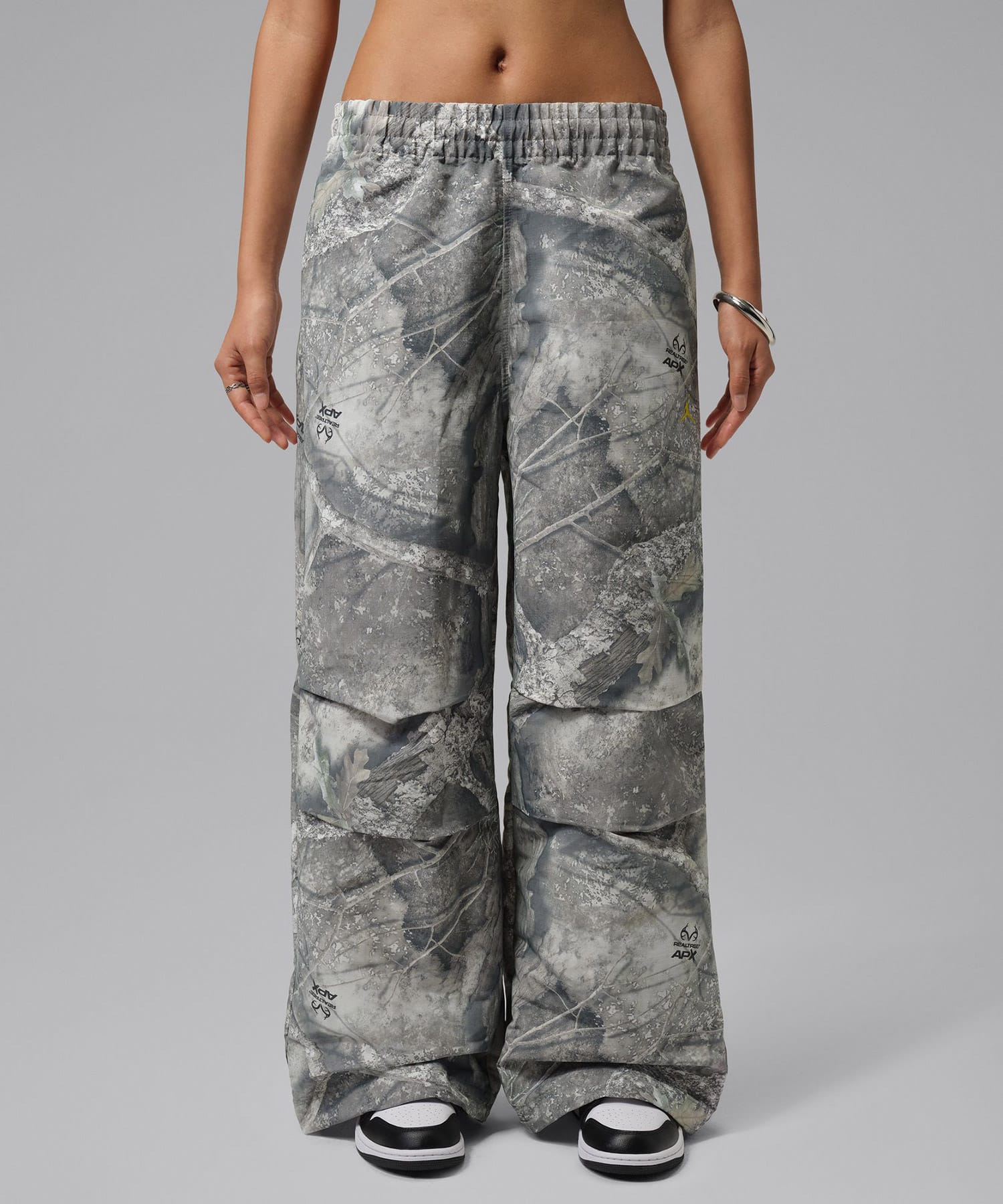 JORDAN BRAND AS W J BRK PANT RLT WHITEの画像