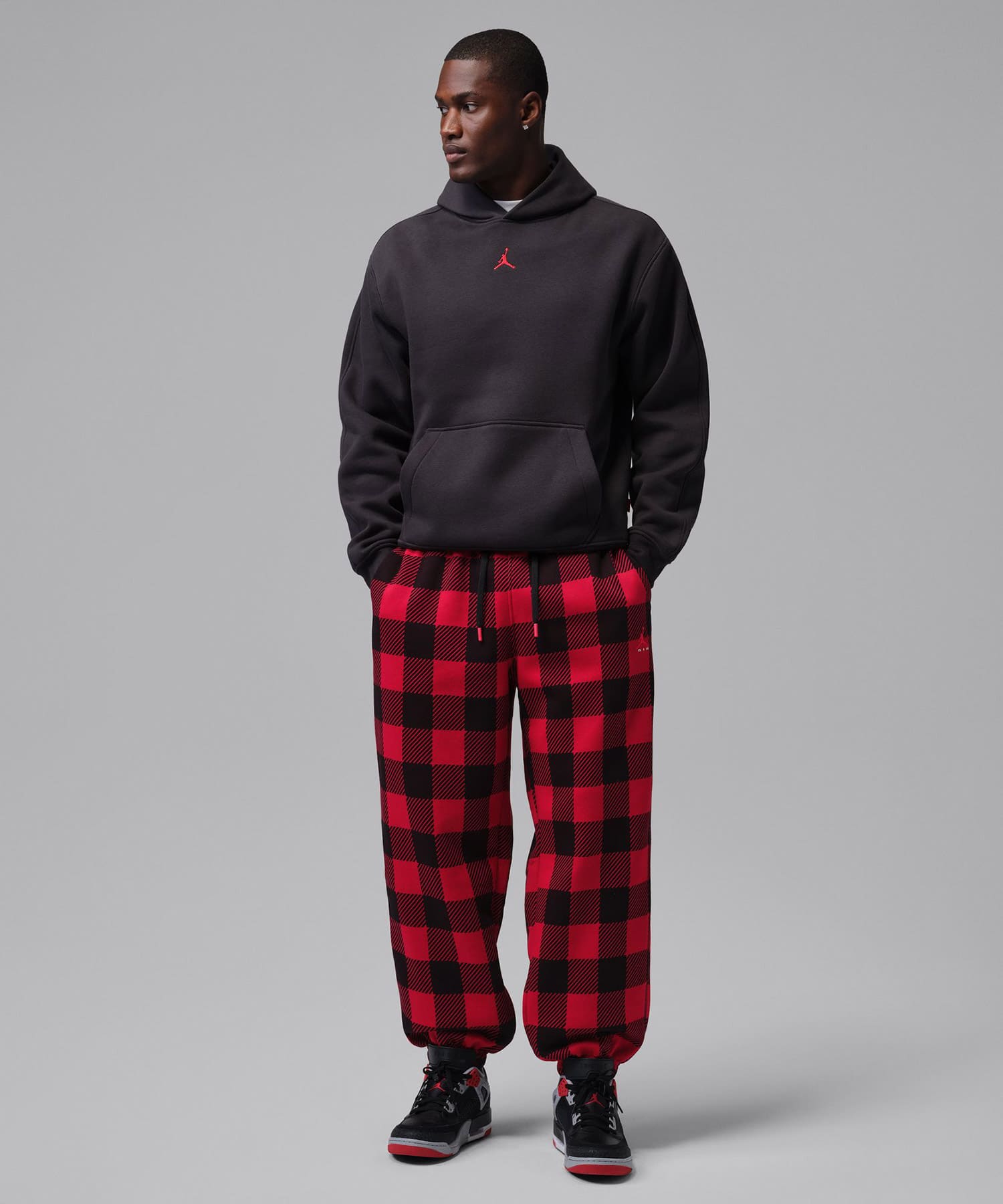 JORDAN BRAND M J BRK SSNL FRSD CUFF PNT REDの画像