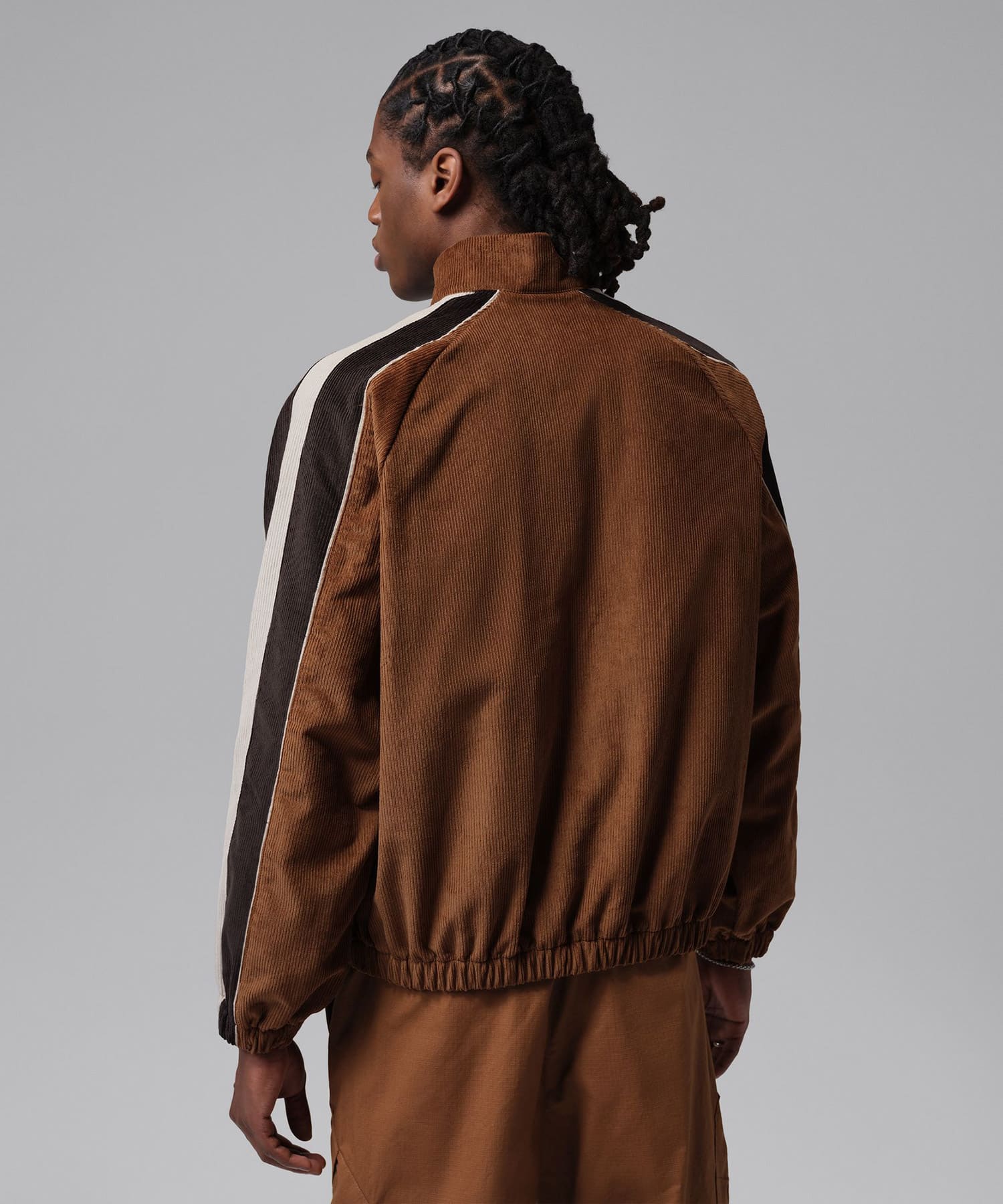 JORDAN BRAND M J FLT CORD HALF ZIP WHITEの画像