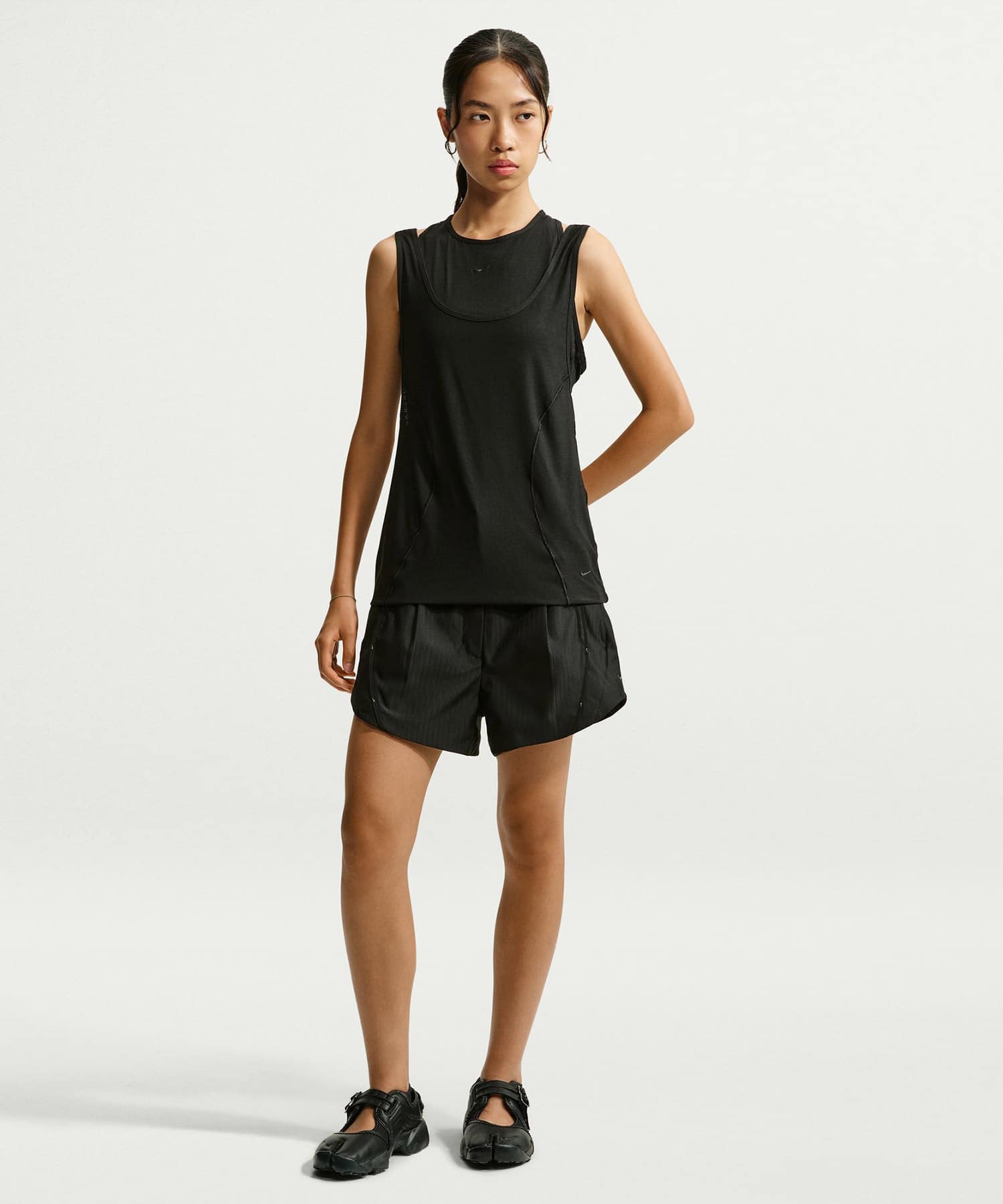 NIKE W NRG NK Dri-FIT TANK BLACKの画像