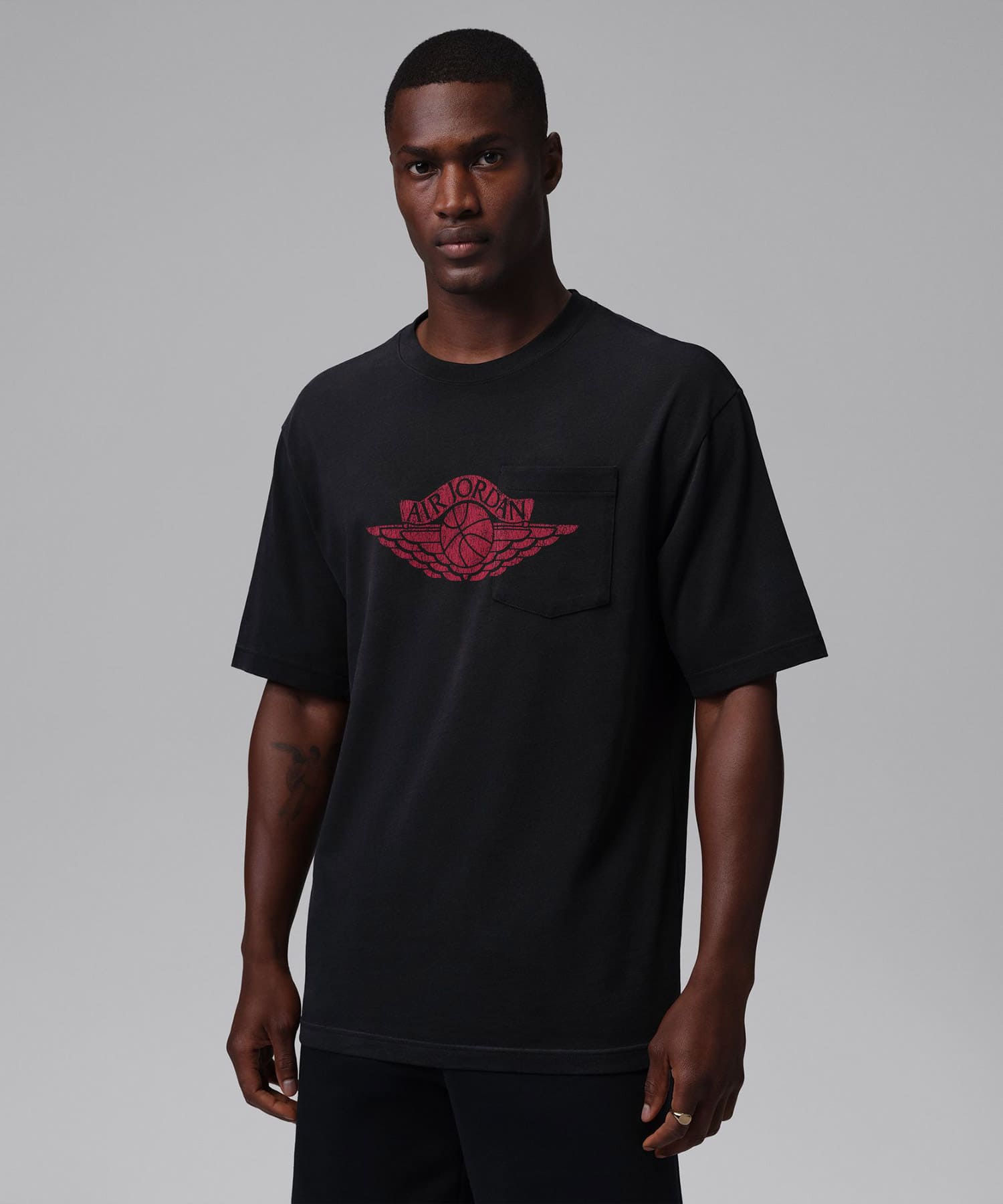 JORDAN BRAND M J FLT ES 85 W PKT SS CRW BLACKの画像