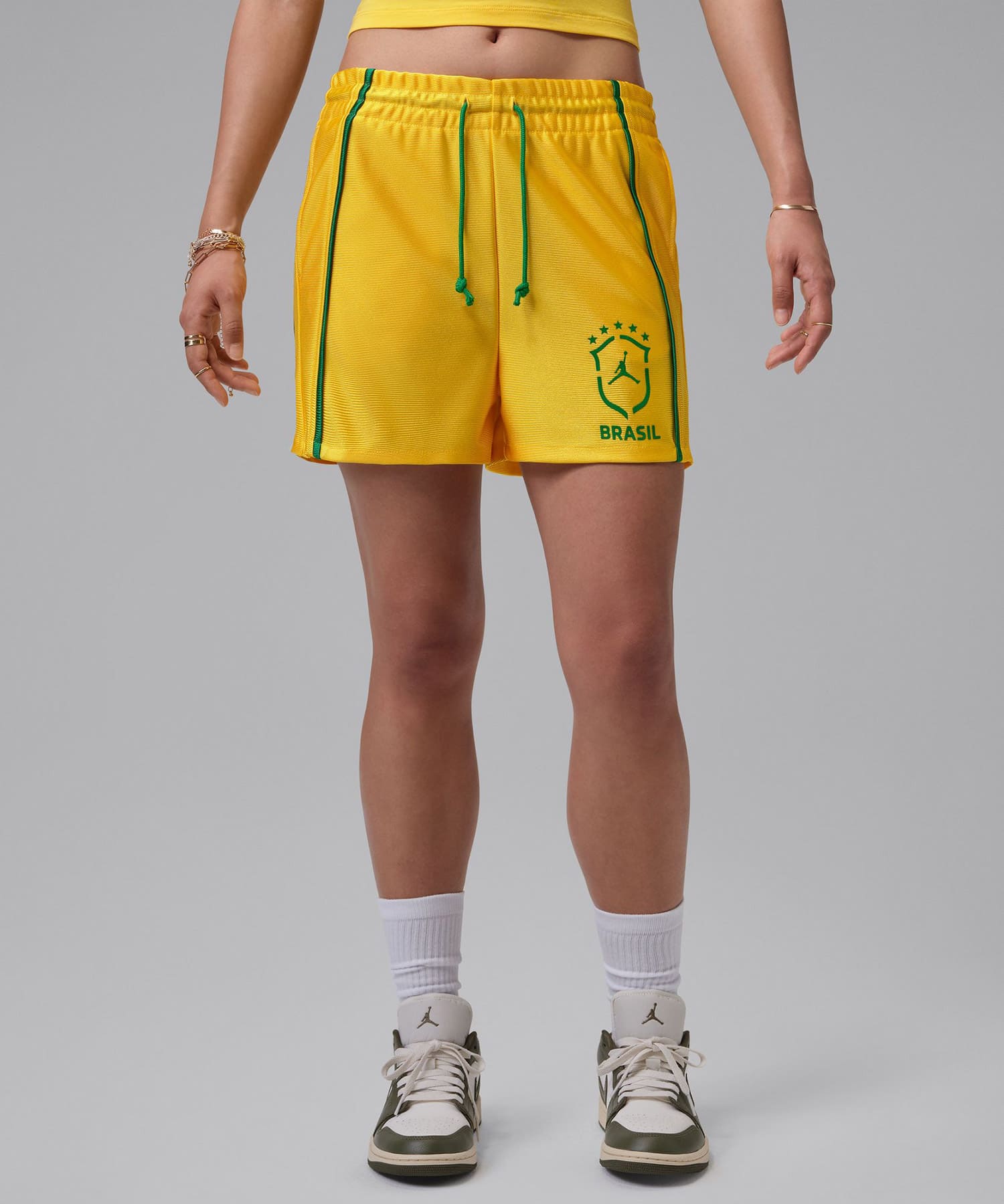 JORDAN BRAND AS W J BRK NOV KNIT SHORT P6 VARSITY MAIZE/(LUCKY GREEN)の画像