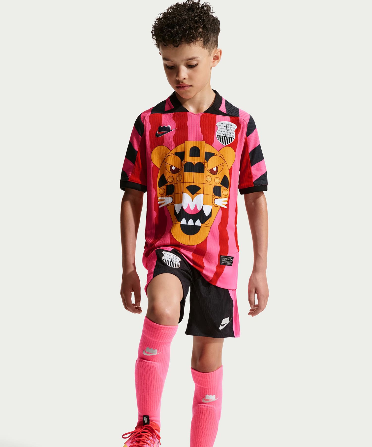 NIKE X LEGO COL AEROFIT J JSY HYPER PINK/RUSH RED/(BLACK)の画像