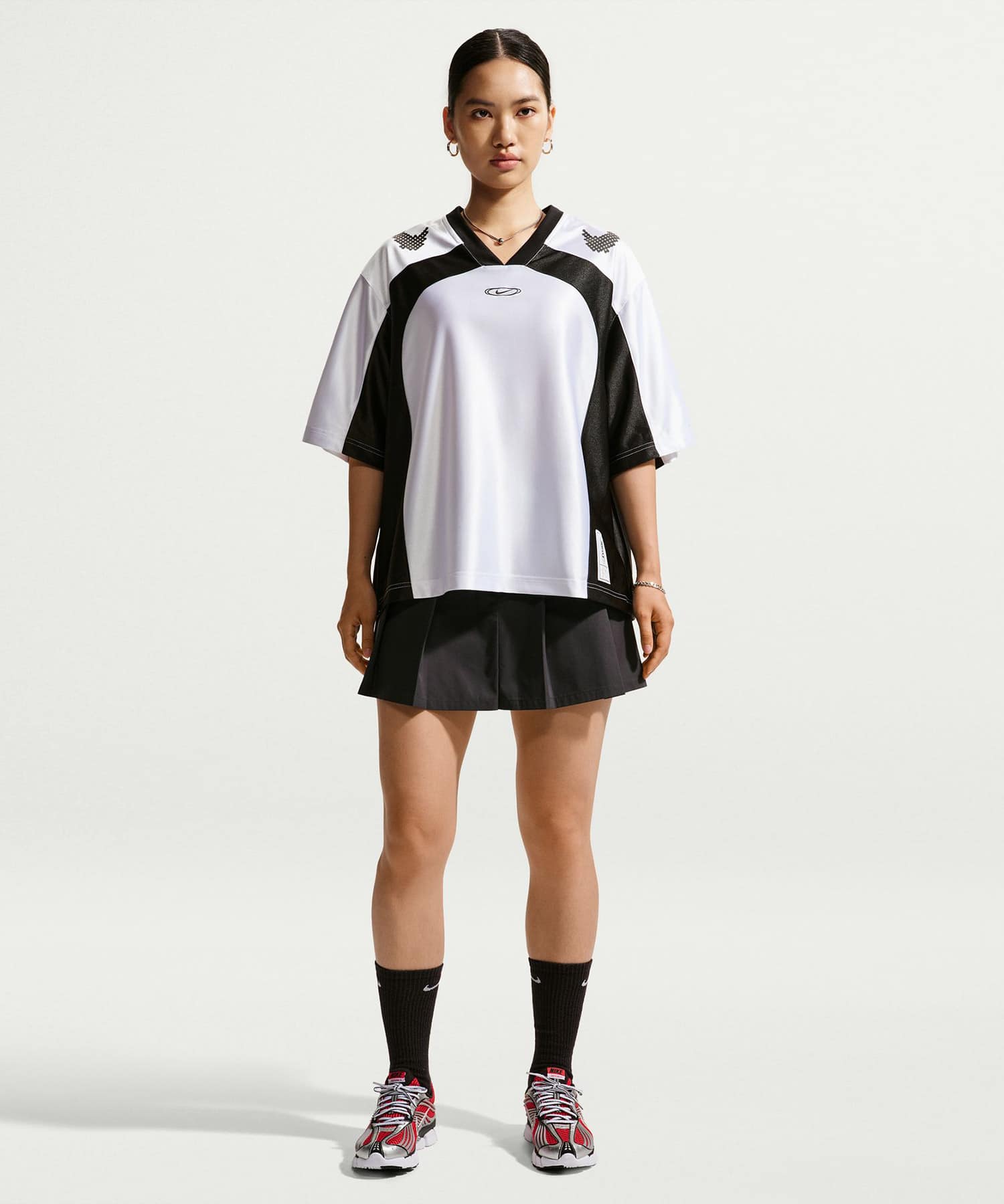 NIKE AS W NK STREET GFX JERSEY WHITEの画像