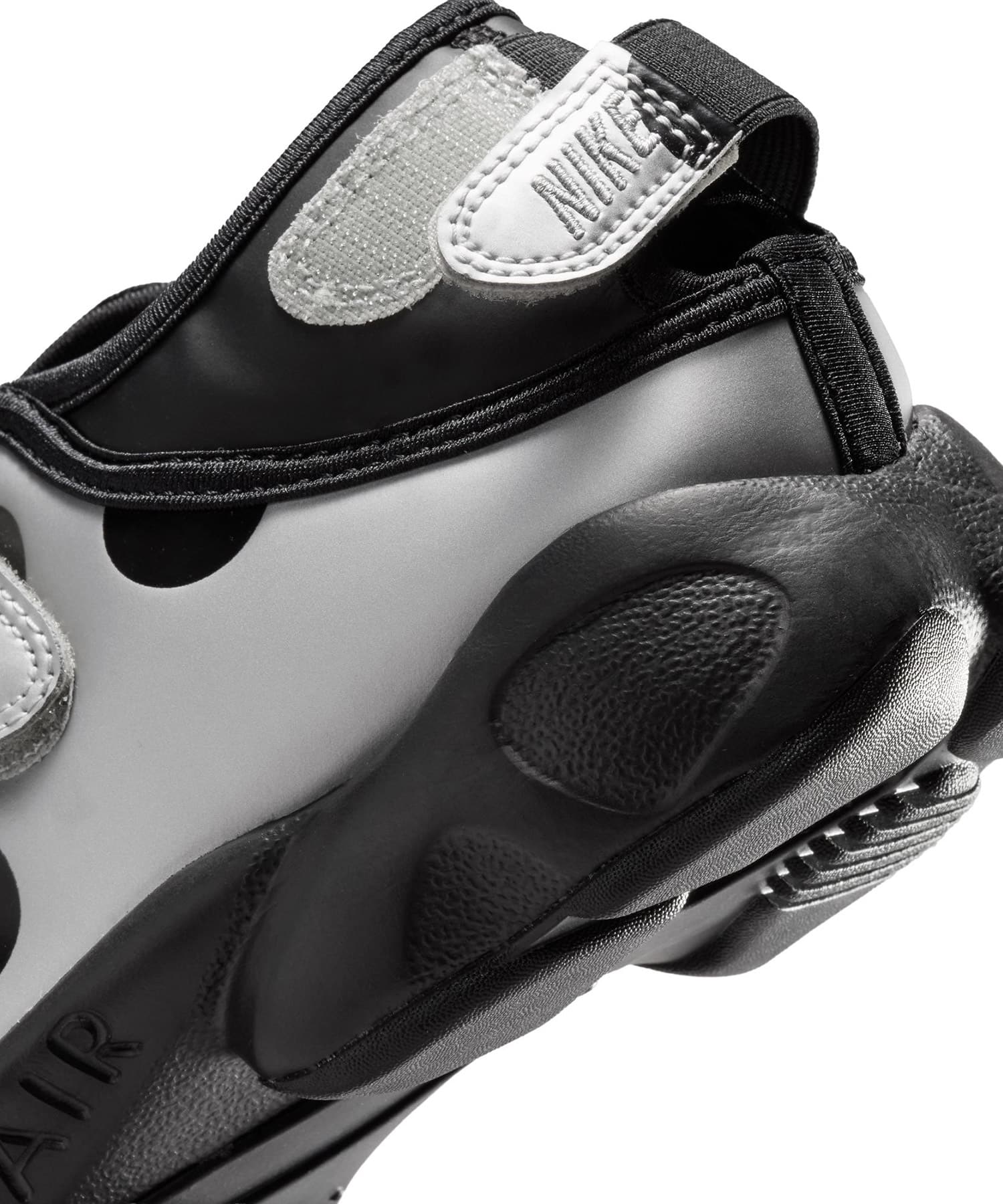 NIKE WMNS AIR RIFT BLACK/BLACK-METALLIC SILVERの画像