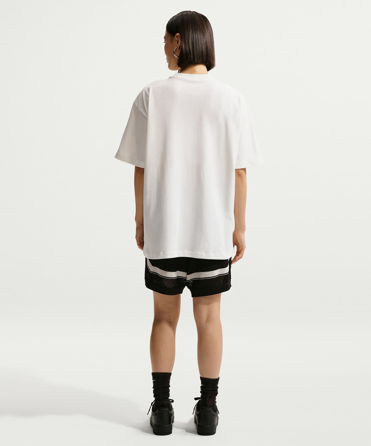 NIKE AS W NSW CLASSIC OS OC11 TEE SAILの画像