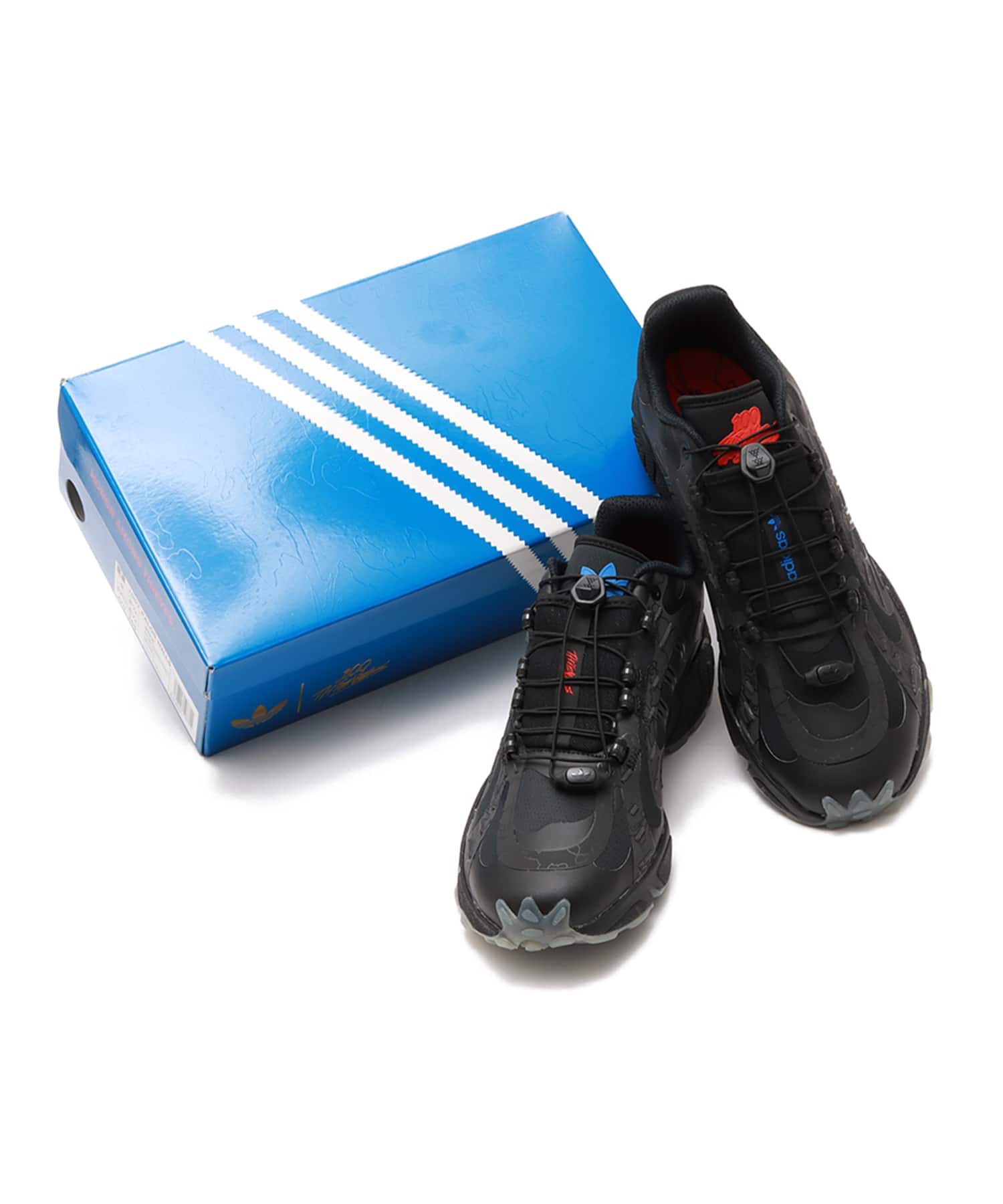 adidas 100 THIEVES SAVAGE CORE BLACK/CORE BLACK/SILVER PEBBLEの画像