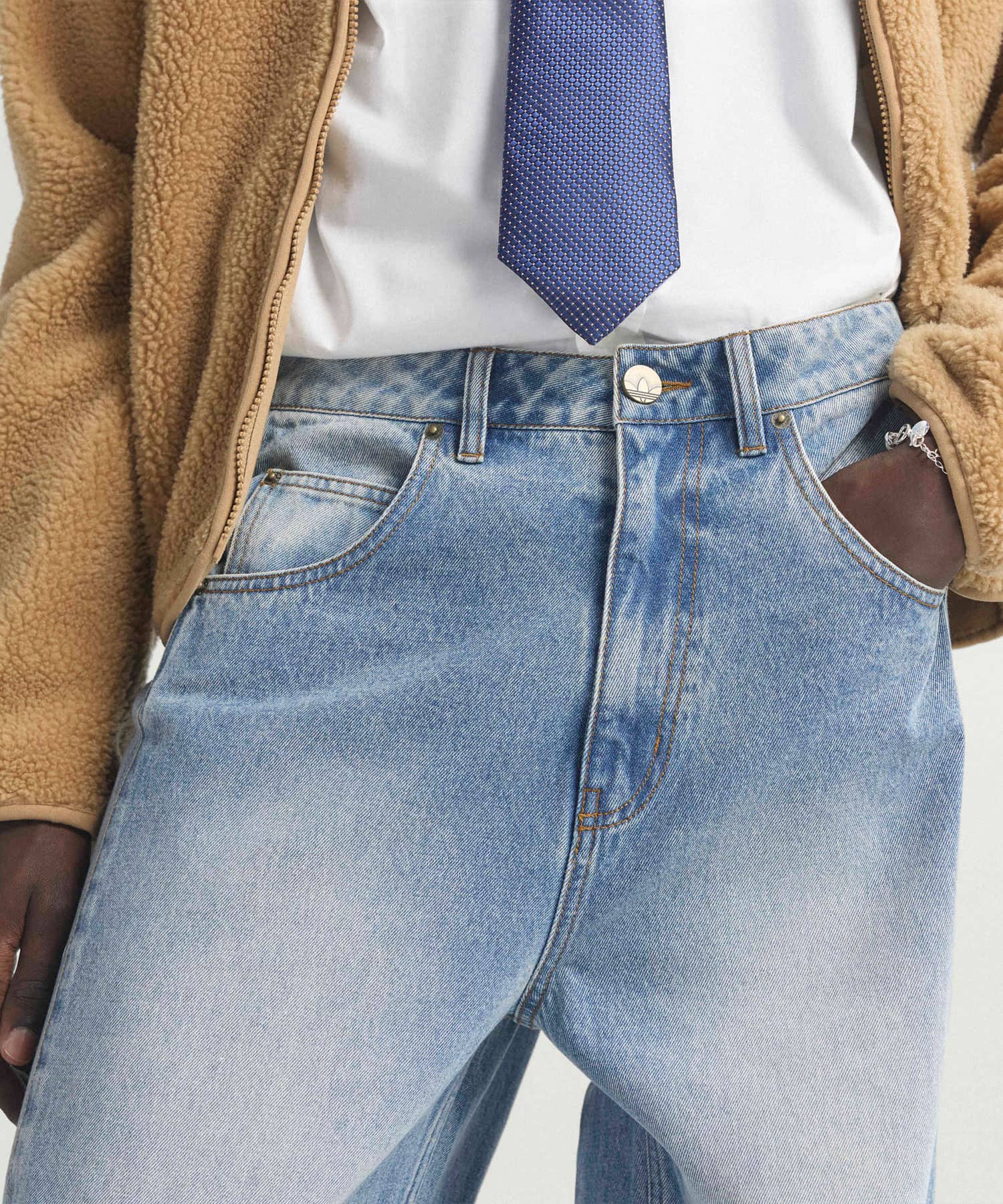 adidas DENIM PANTS インディゴデニムの画像