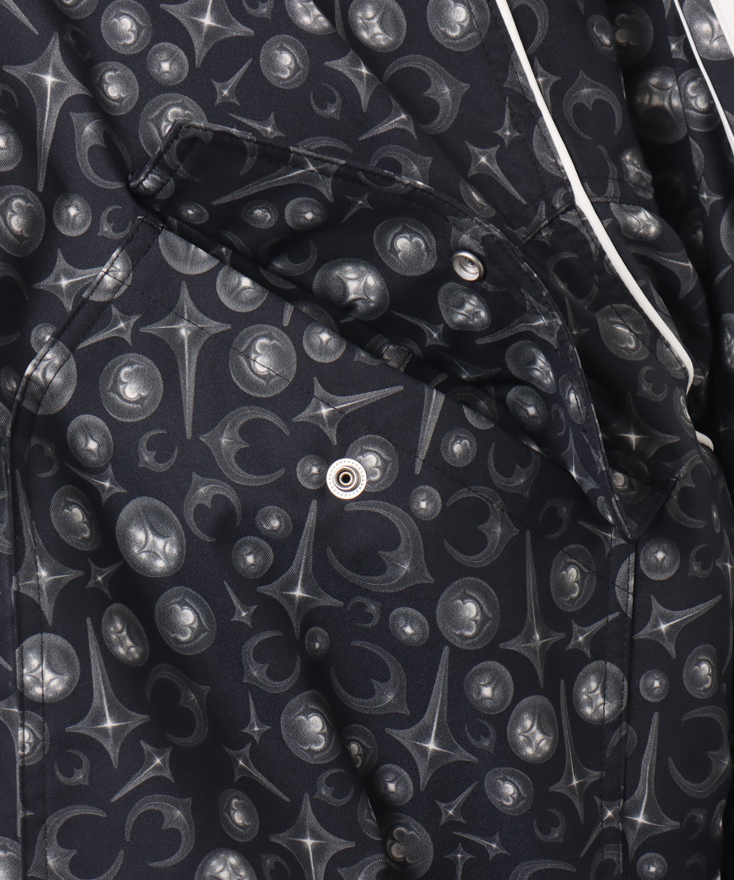 adidas THUG CLUB SUPERSTAR JACKET ブラック/ホワイトの画像