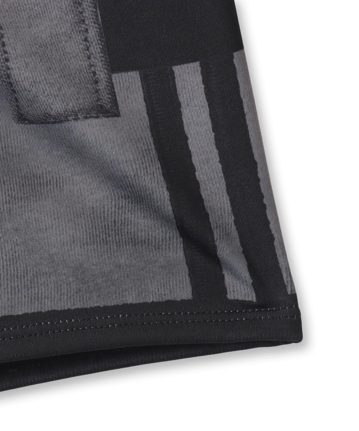 adidas BY AVAVAV PRINTED SHORTS ベタースカーレット/グレーフォーの画像