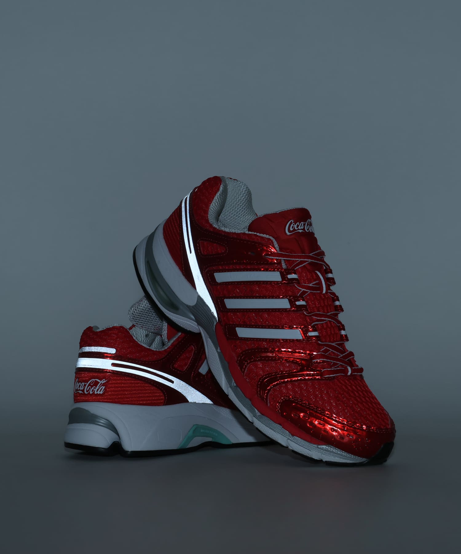 adidas ADISTAR CONTROL 5 COCA COLA NONE/FTWWHT/SILVMTの画像
