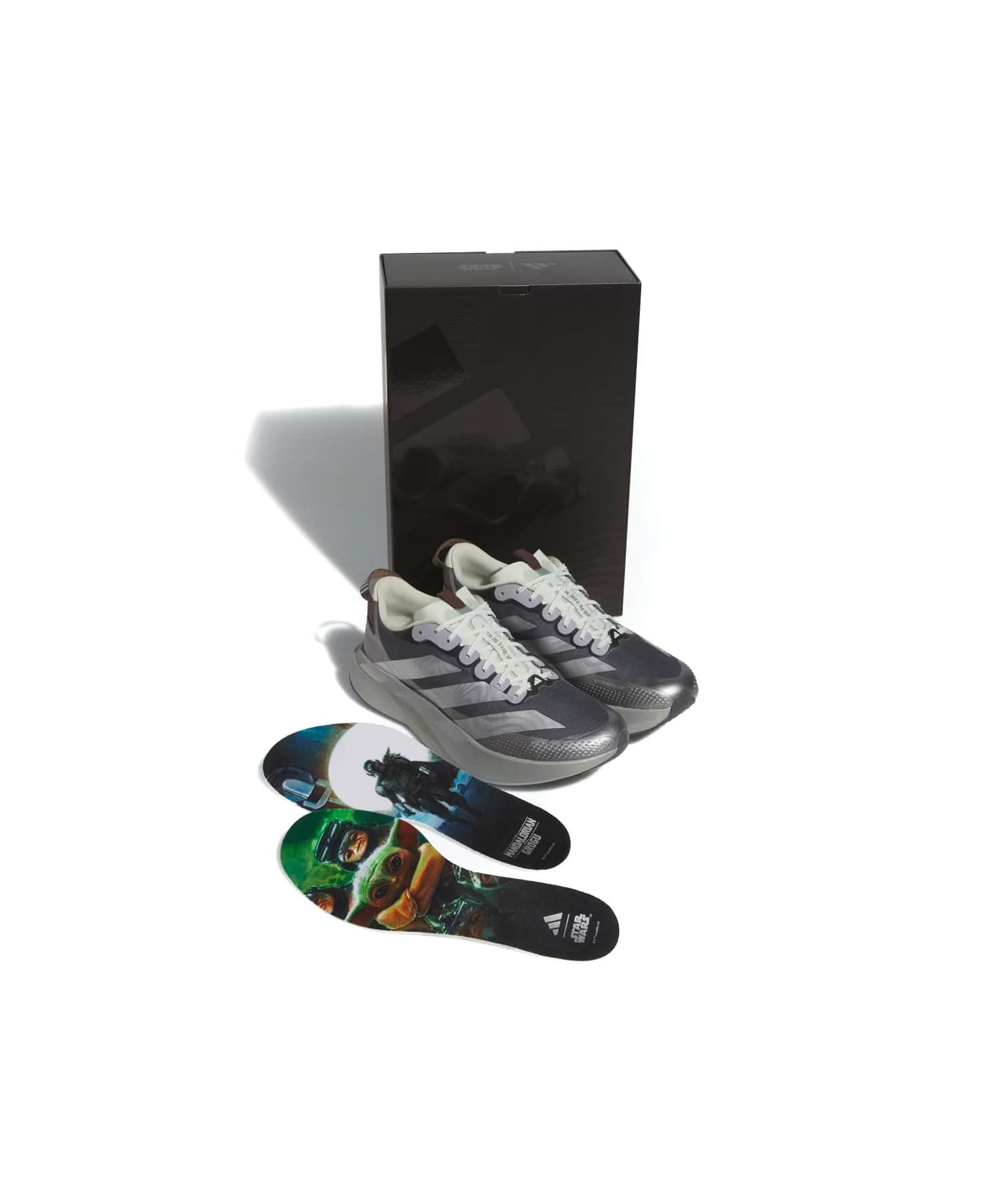 adidas Adizero EVO SL ATR M / The Mandalorian and Grogu GREY FIVE/MATTE SILVER/LINEN GREENの画像