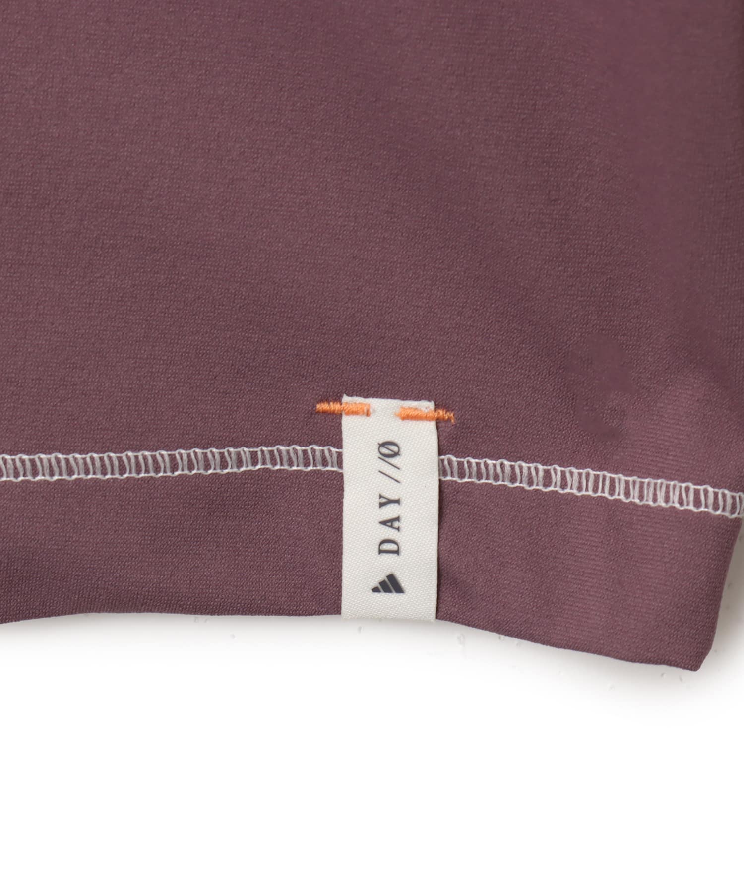 adidas DAY//Ø LONG SLEEVE TEE M シャドーフィグの画像