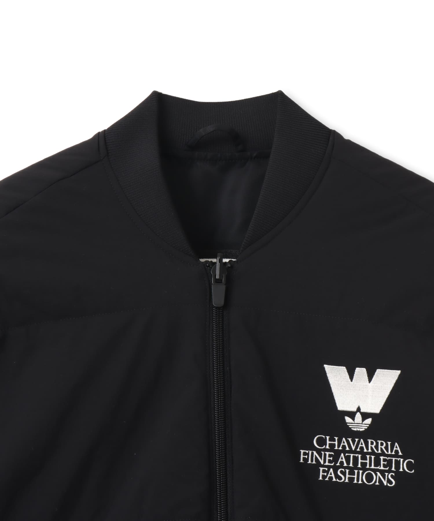 adidas CHAVARRIA PADDED VEST ブラックの画像